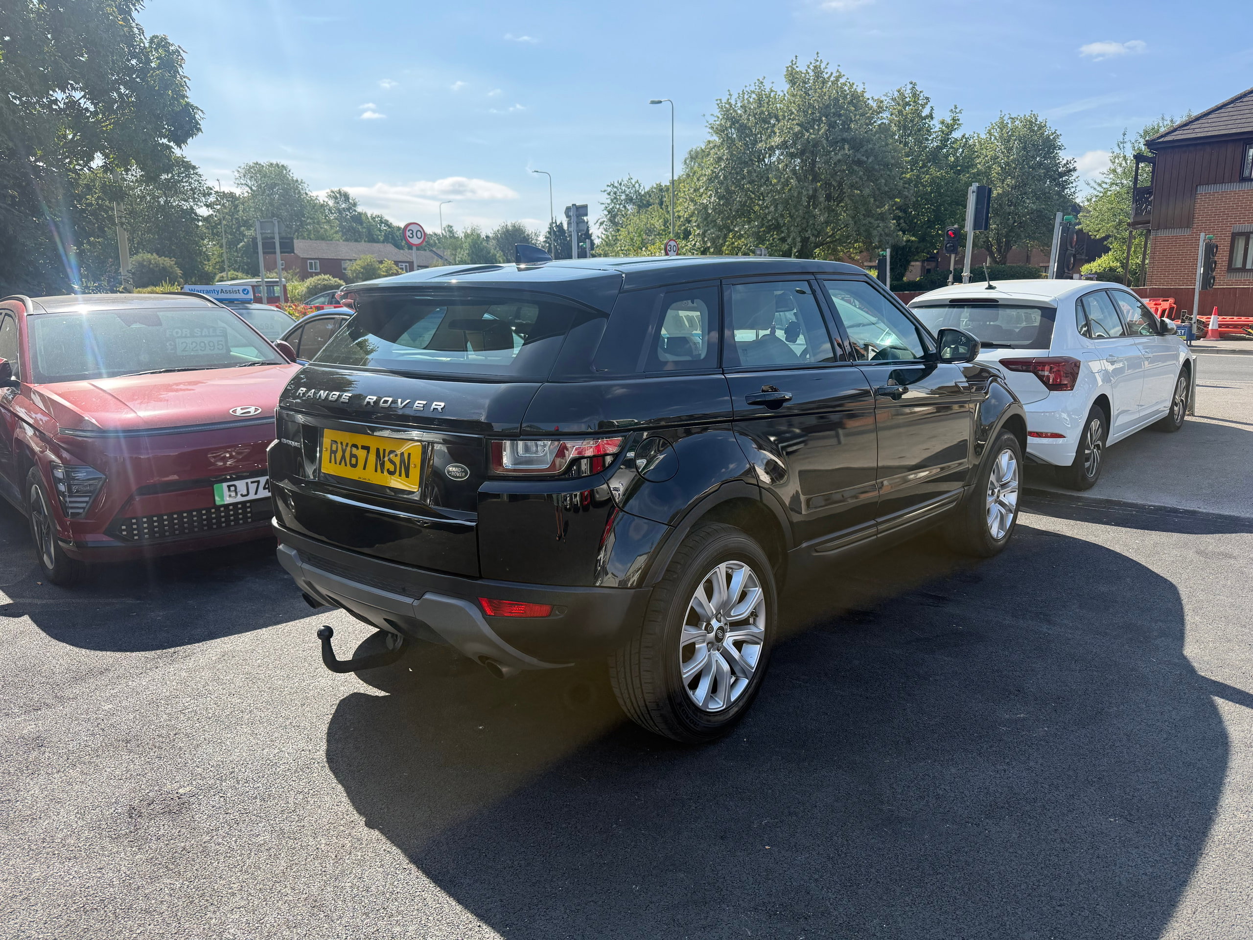 Land Rover Range Rover Evoque 2.0 TD4 SE Tech SUV 5dr Diesel Auto 4WD Euro 6 (s/s) (180 ps) 5dr Automatic 2017