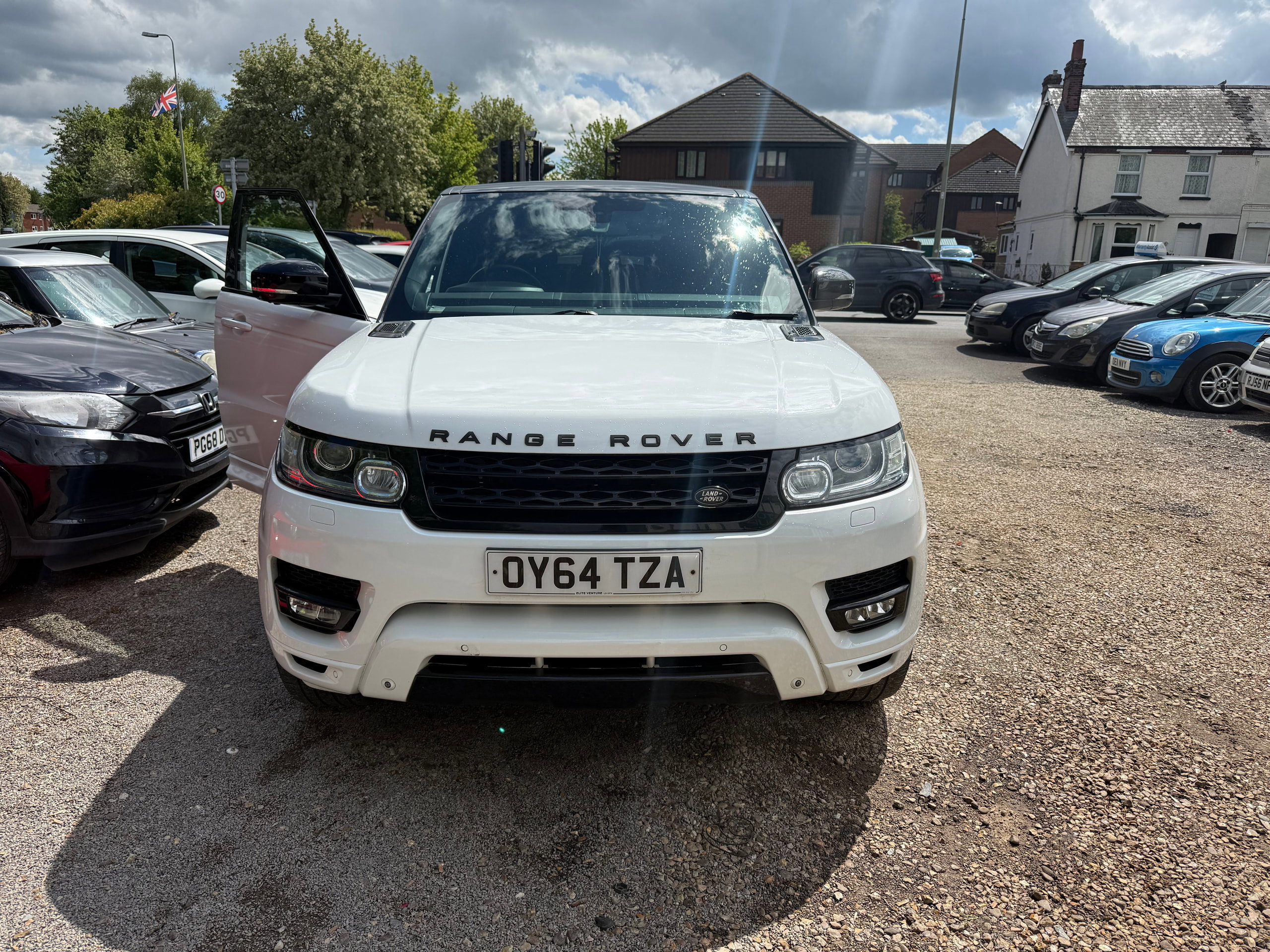 Land Rover Range Rover Sport 3.0 SD V6 HSE SUV 5dr Diesel Auto 4WD Euro 5 (s/s) (292 ps) 5dr Automatic 2014