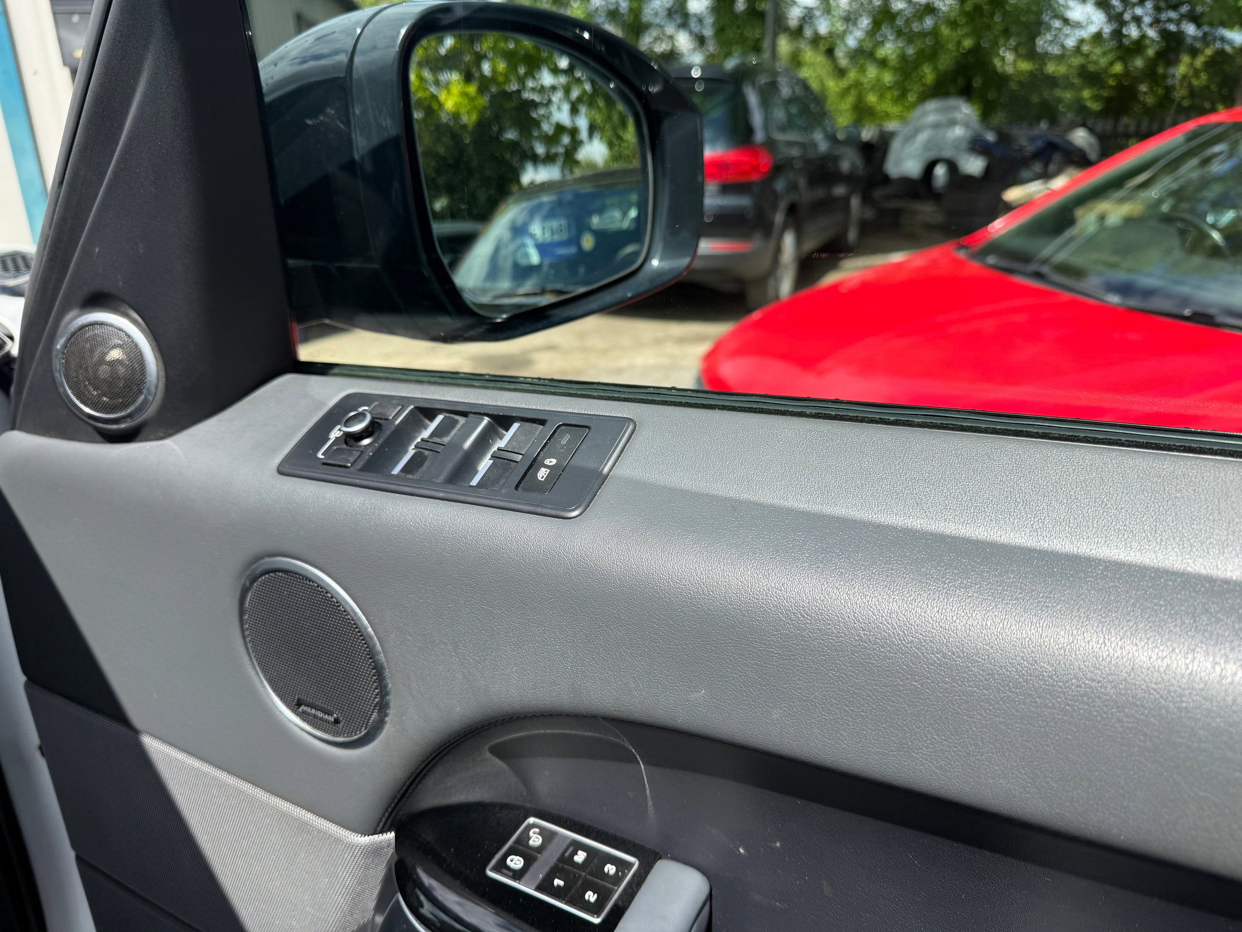 Land Rover Range Rover Sport 3.0 SD V6 HSE SUV 5dr Diesel Auto 4WD Euro 5 (s/s) (292 ps) 5dr Automatic 2014