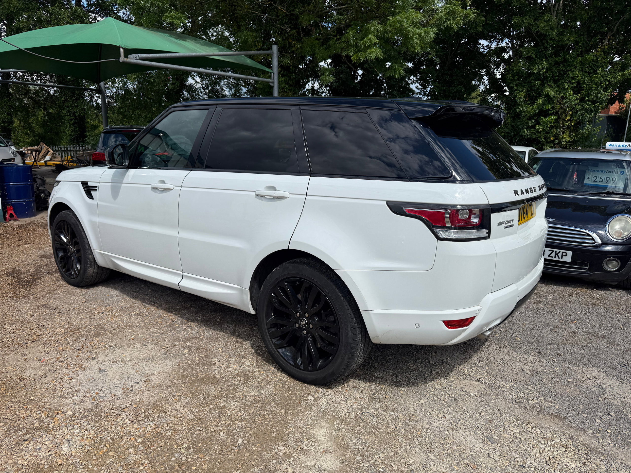 Land Rover Range Rover Sport 3.0 SD V6 HSE SUV 5dr Diesel Auto 4WD Euro 5 (s/s) (292 ps) 5dr Automatic 2014