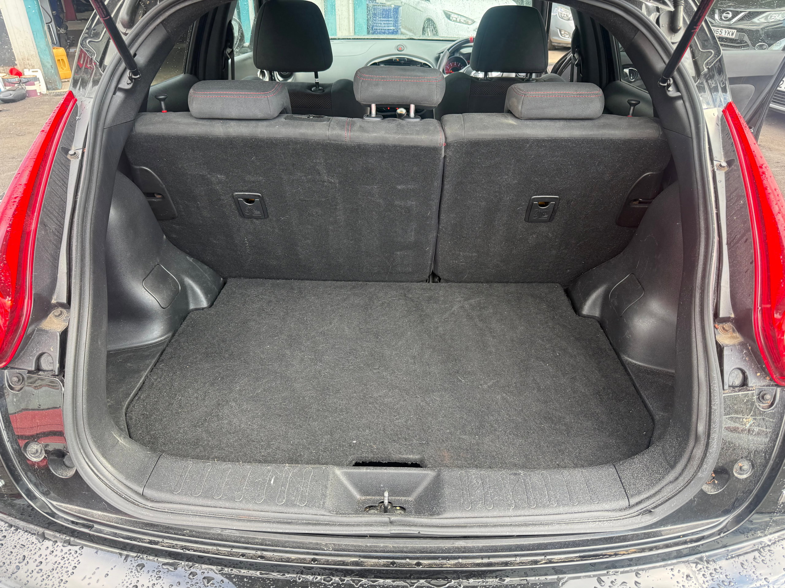 Nissan Juke 1.6 DIG-T Nismo SUV 5dr Petrol Manual Euro 5 (200 ps) 5dr Manual 2013