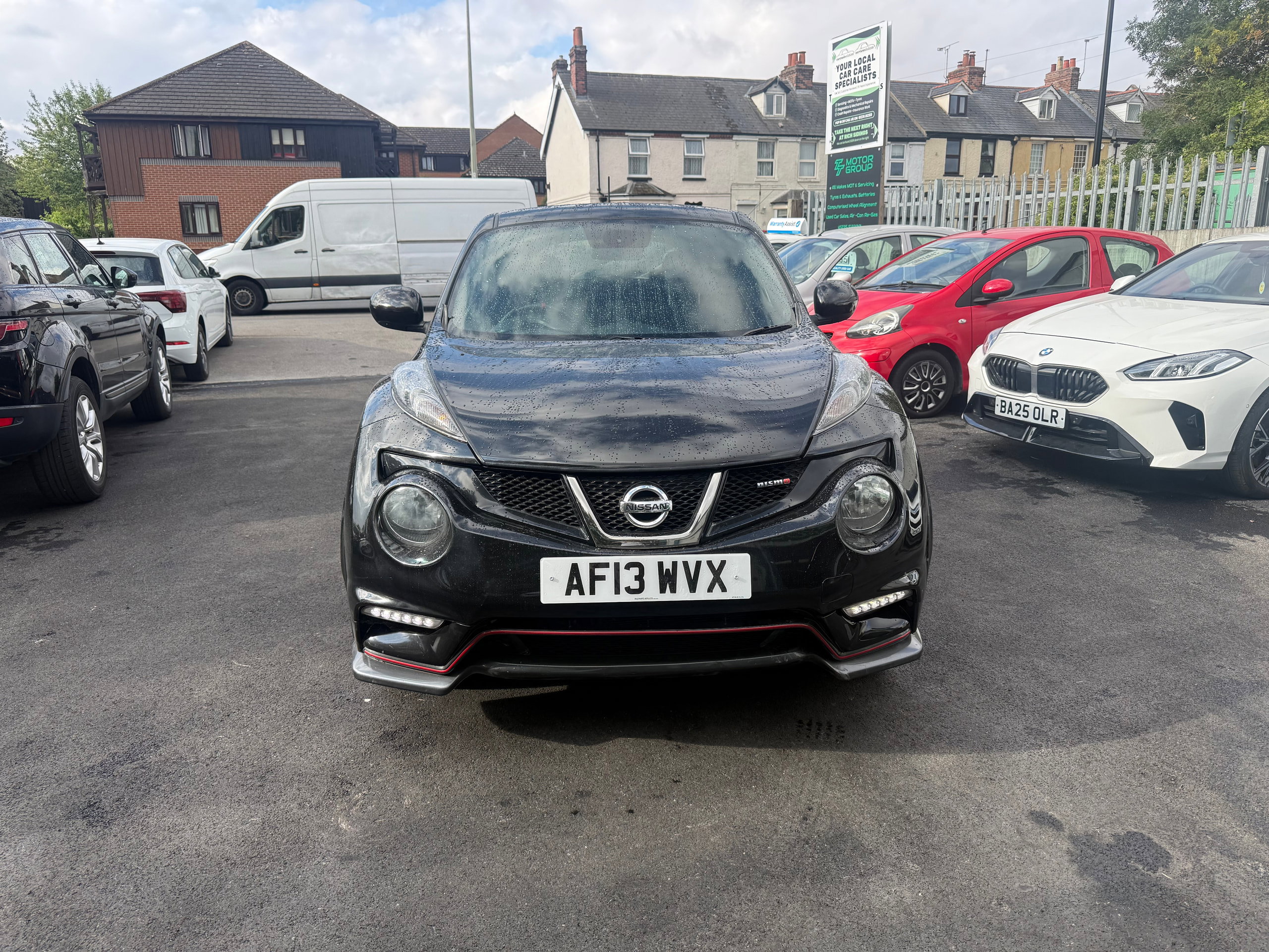 Nissan Juke 1.6 DIG-T Nismo SUV 5dr Petrol Manual Euro 5 (200 ps) 5dr Manual 2013