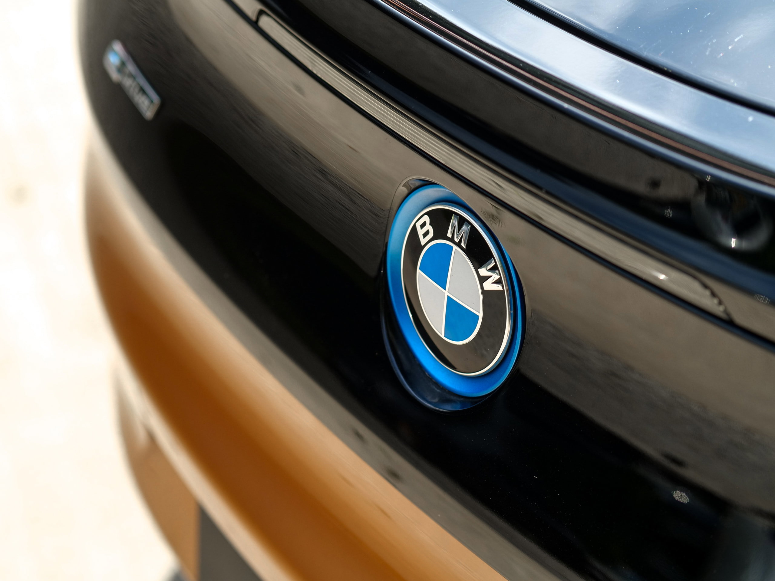 BMW i8 1.5 11.6kWh Roadster 2dr Petrol Plug-in Hybrid Auto 4WD Euro 6 (s/s) (374 ps) 2dr Automatic 2026