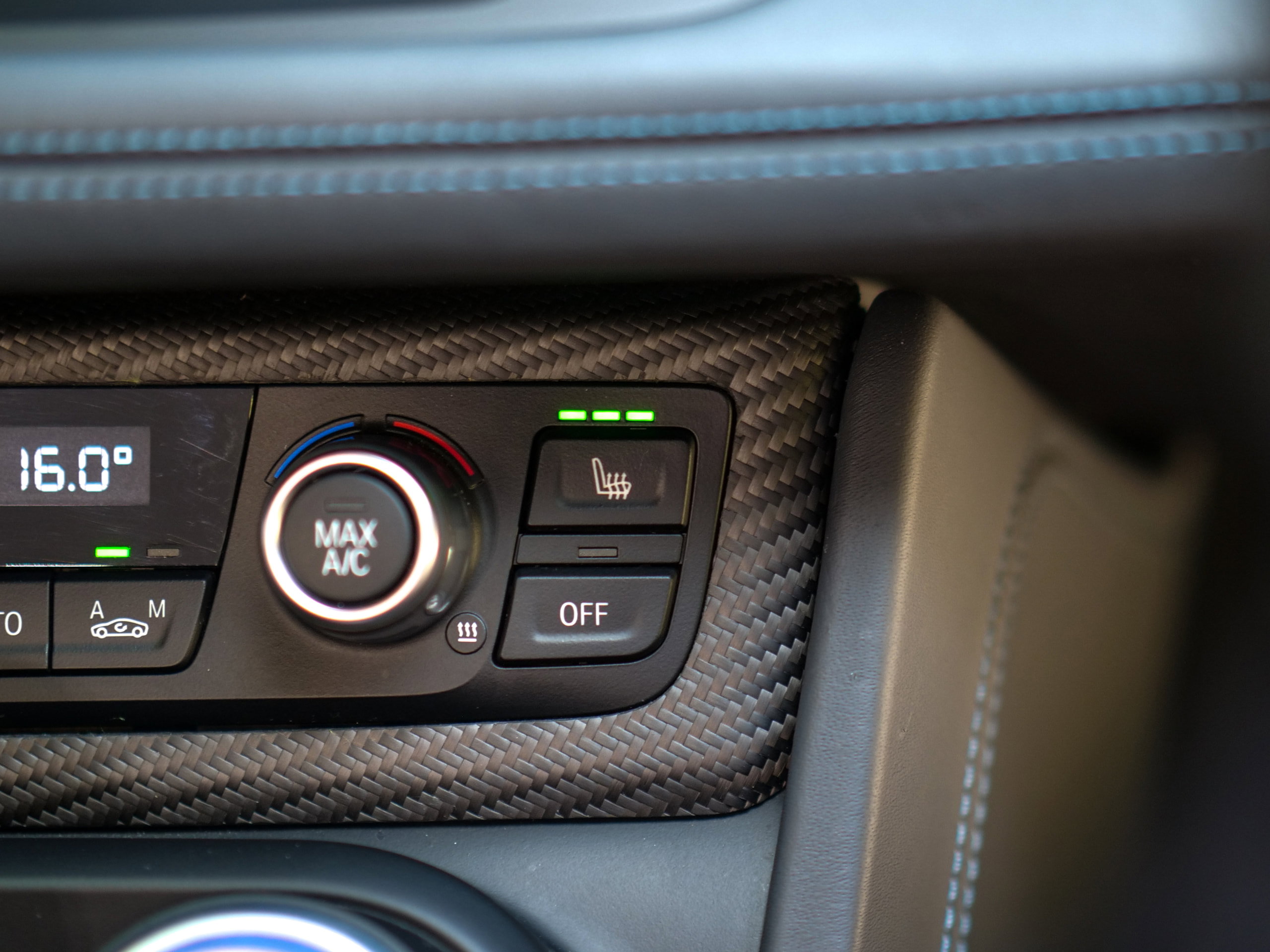 BMW i8 1.5 11.6kWh Roadster 2dr Petrol Plug-in Hybrid Auto 4WD Euro 6 (s/s) (374 ps) 2dr Automatic 2026