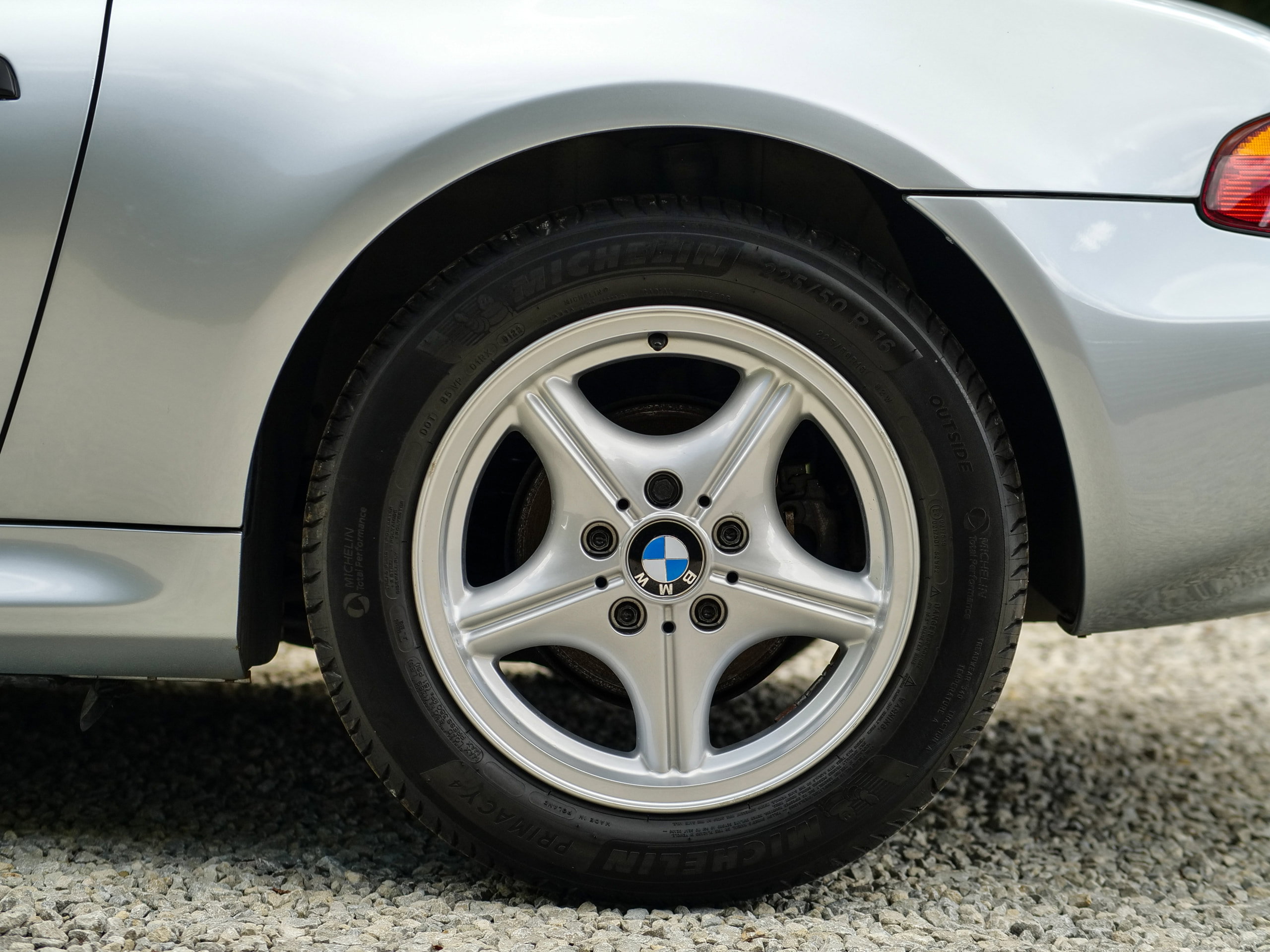 BMW Z3 2.8i Roadster 2dr Petrol Manual (225 g/km, 193 bhp) 2dr Manual 2026
