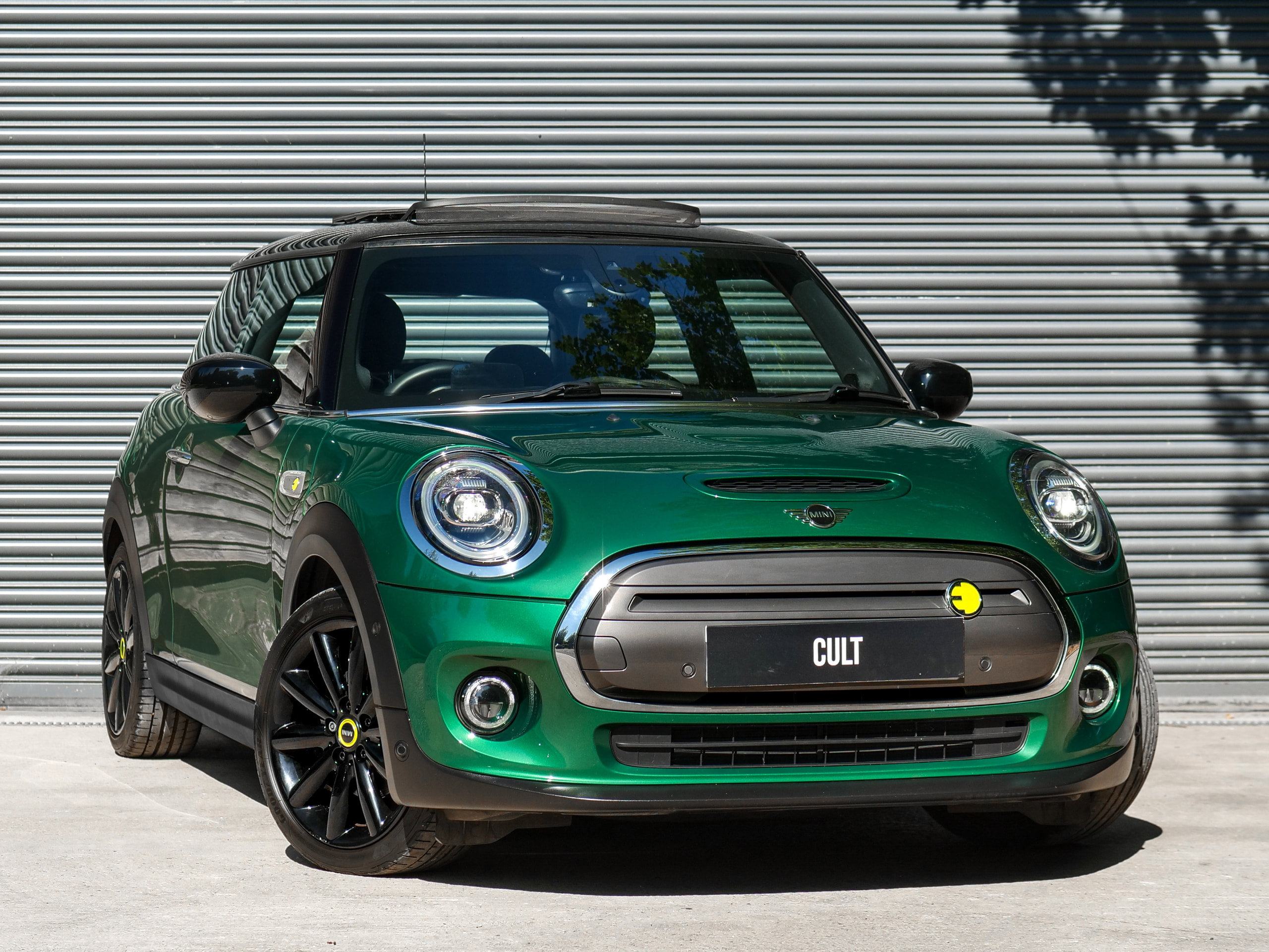 MINI Electric hatch Cooper SE 32.6kWh Level 3 Hatchback 3dr Electric Auto (184 ps) 3dr Automatic 2026