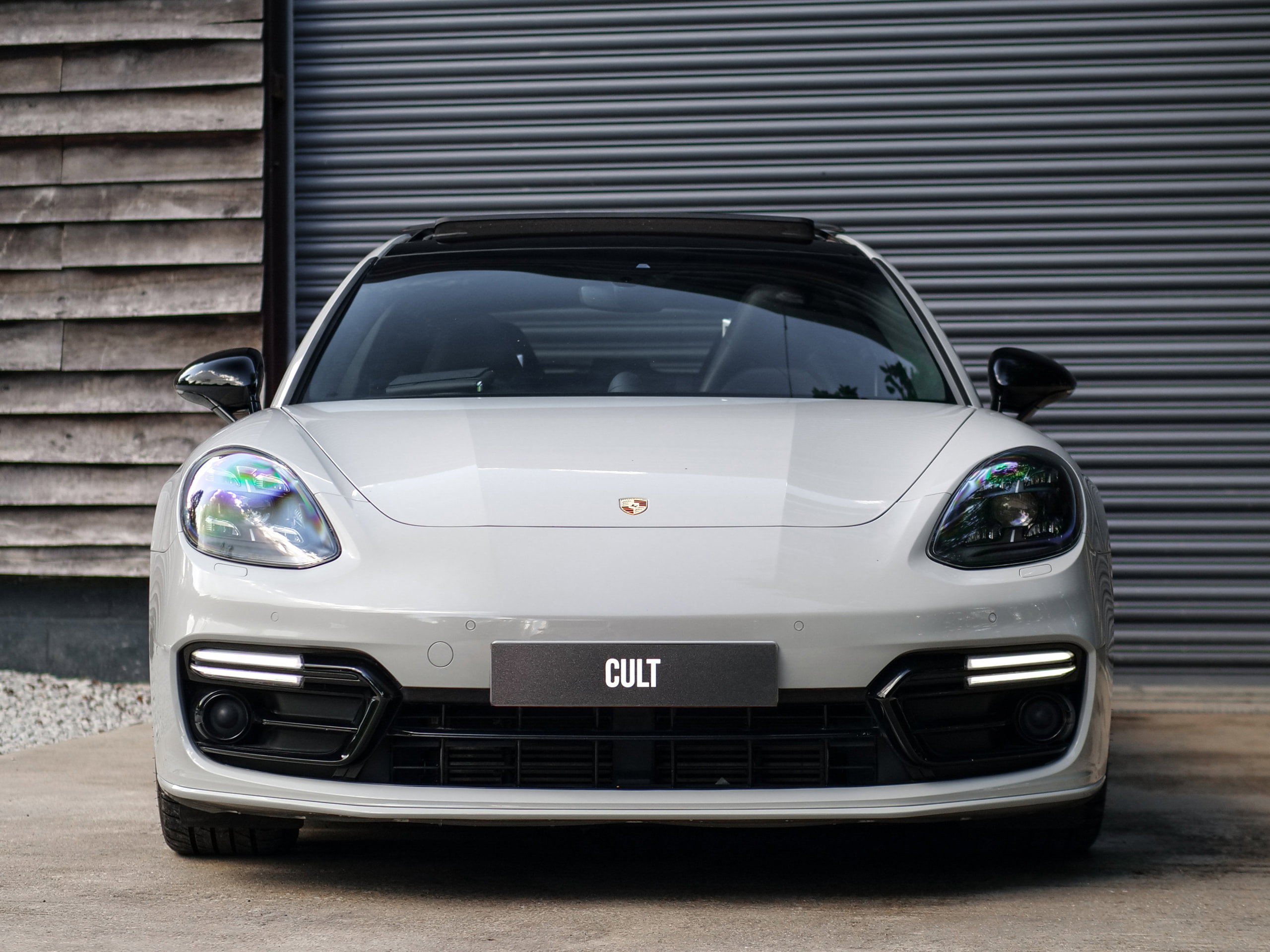 Porsche Panamera 3.0 V6 4 Sport Turismo 5dr Petrol PDK 4WD Euro 6 (s/s) (330 ps) 5dr Automatic 2026