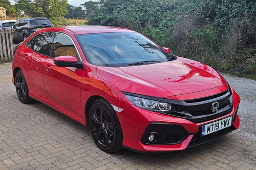 None HONDA CIVIC 1.0 VTEC TURBO SR EURO 6 S S 5DR 8,995 175.27 MONTH... photo