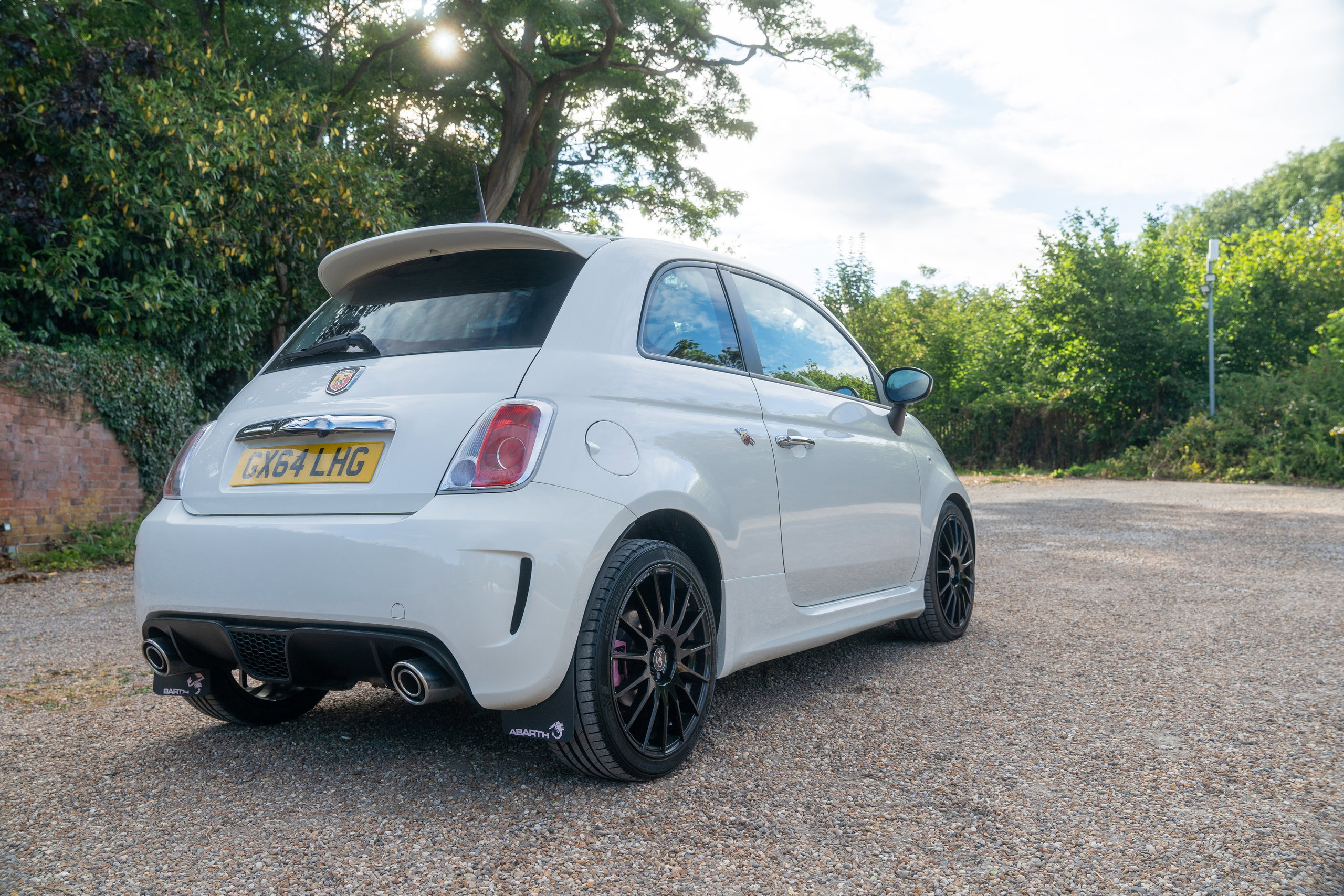 Abarth 500 1.4 T-Jet Hatchback 3dr Petrol Auto Euro 5 (140 bhp) 3dr Automatic 2026