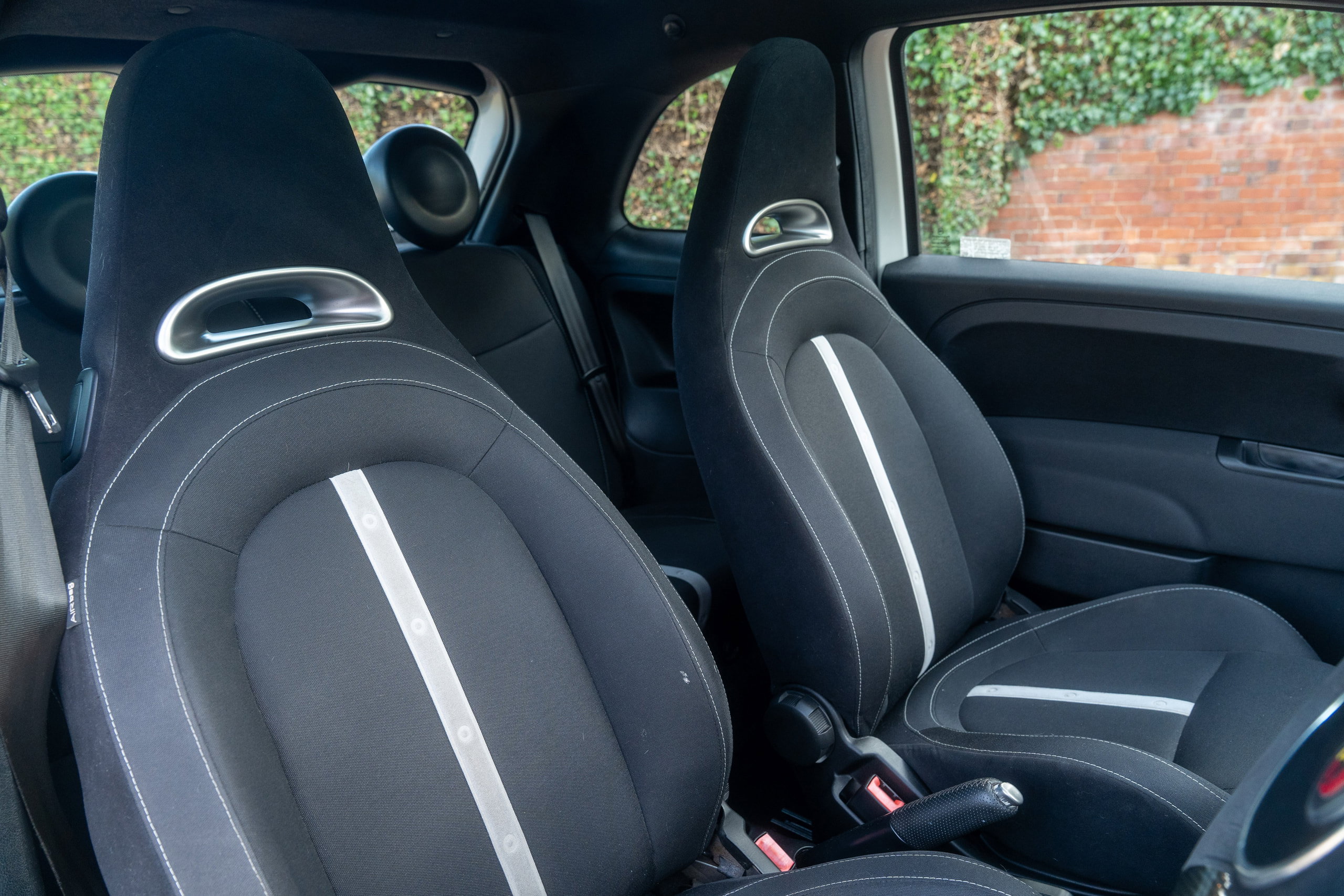 Abarth 500 1.4 T-Jet Hatchback 3dr Petrol Auto Euro 5 (140 bhp) 3dr Automatic 2026