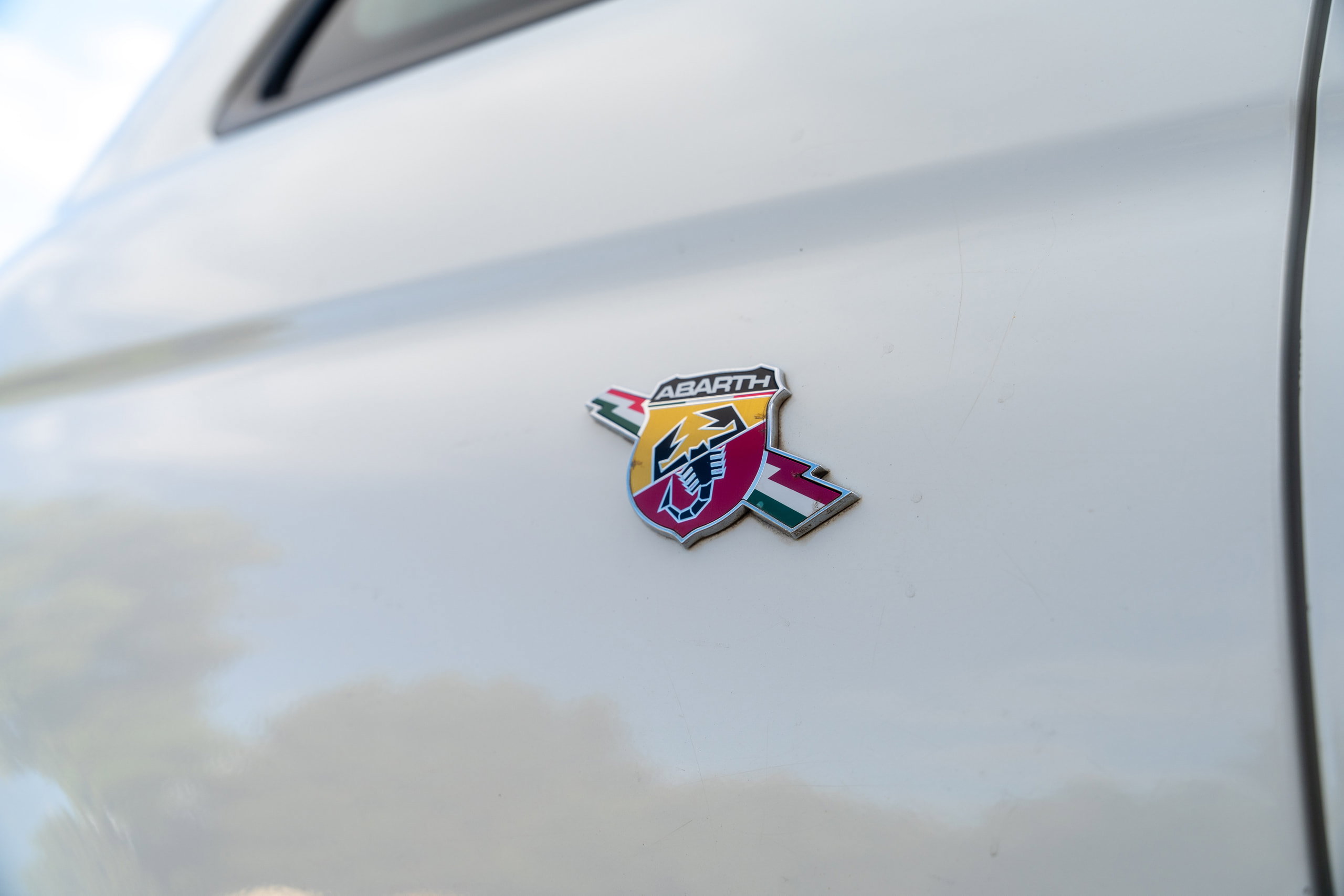 Abarth 500 1.4 T-Jet Hatchback 3dr Petrol Auto Euro 5 (140 bhp) 3dr Automatic 2026