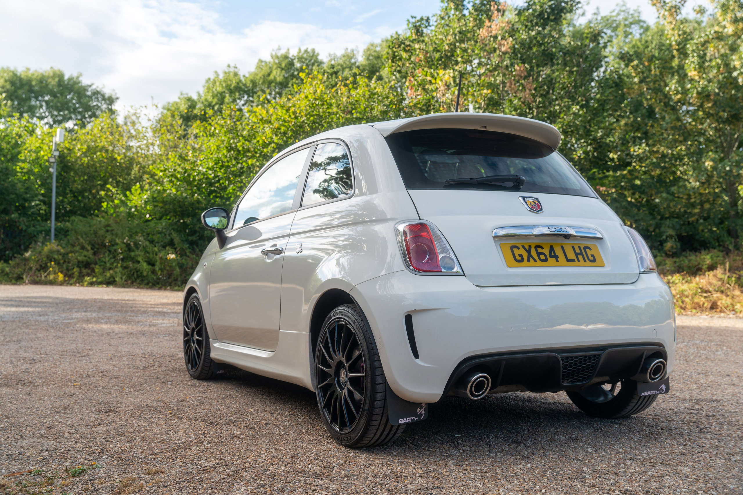 Abarth 500 1.4 T-Jet Hatchback 3dr Petrol Auto Euro 5 (140 bhp) 3dr Automatic 2026