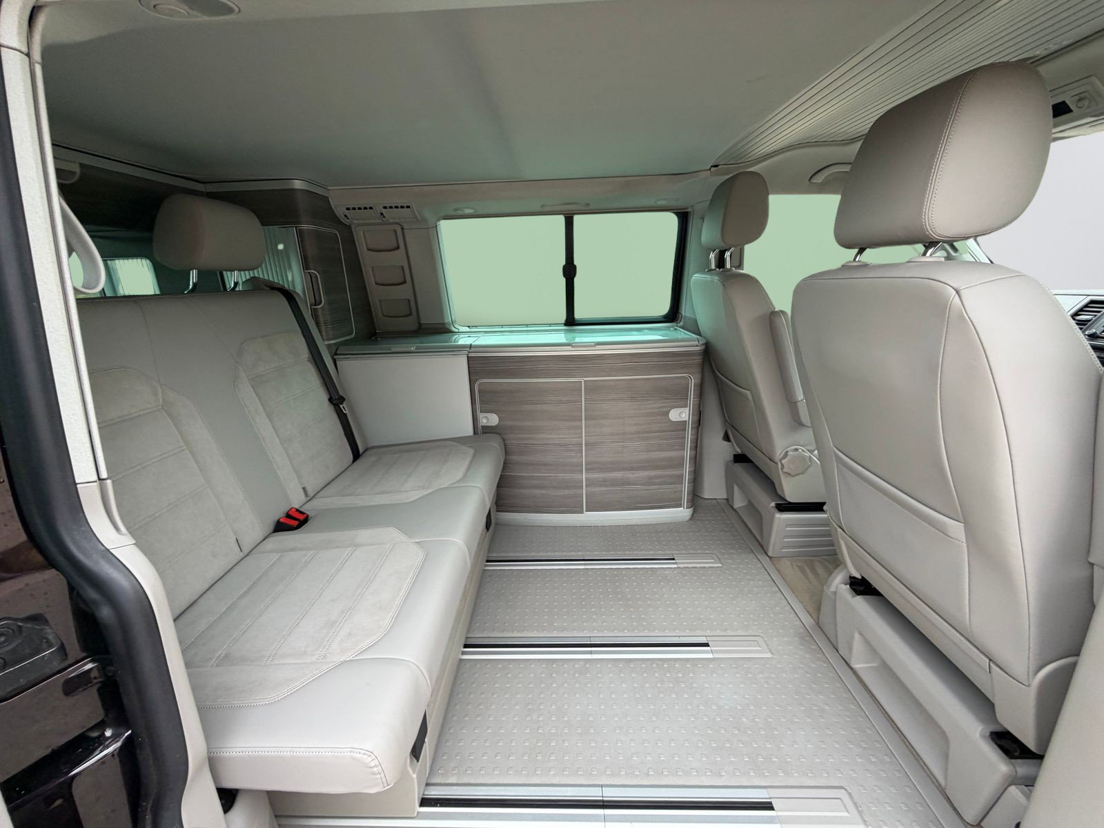 Volkswagen California 2.0 BiTDI BlueMotion Tech Ocean Camper 4dr Diesel DSG Euro 6 (s/s) (204 ps) 4dr Automatic 2026