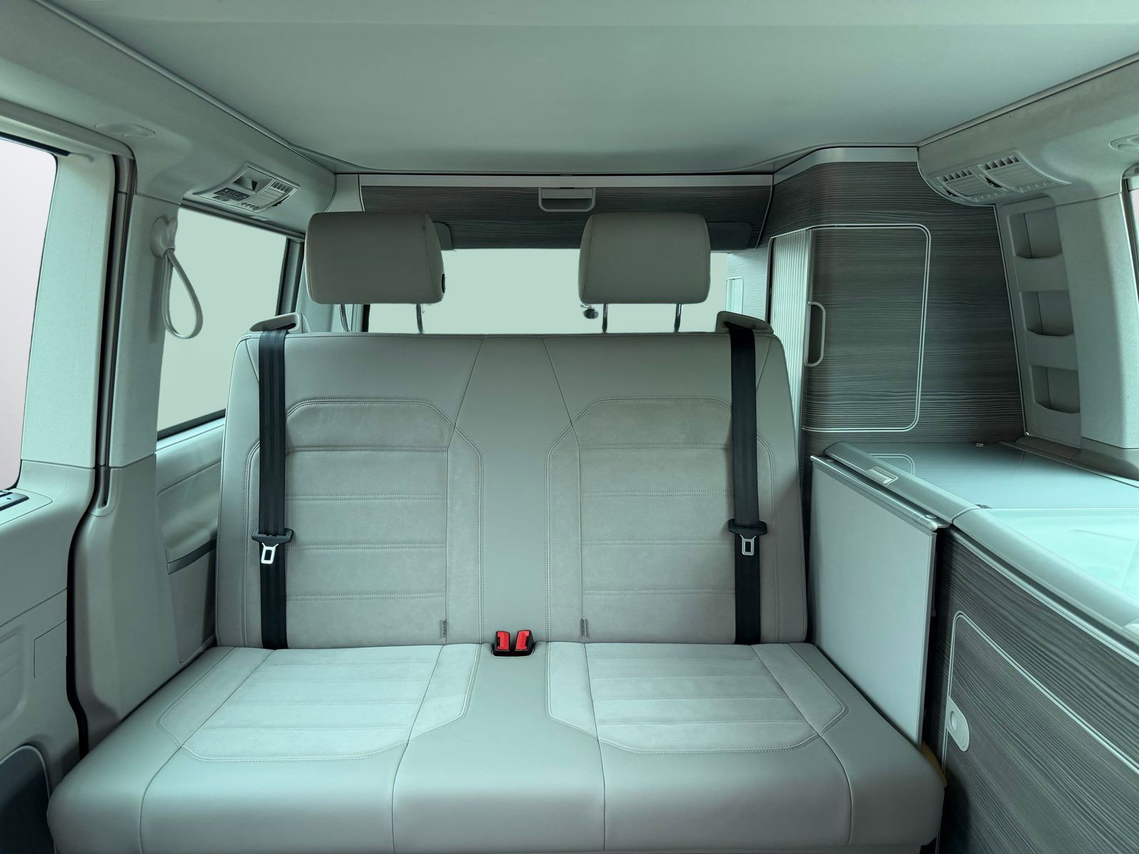 Volkswagen California 2.0 BiTDI BlueMotion Tech Ocean Camper 4dr Diesel DSG Euro 6 (s/s) (204 ps) 4dr Automatic 2026