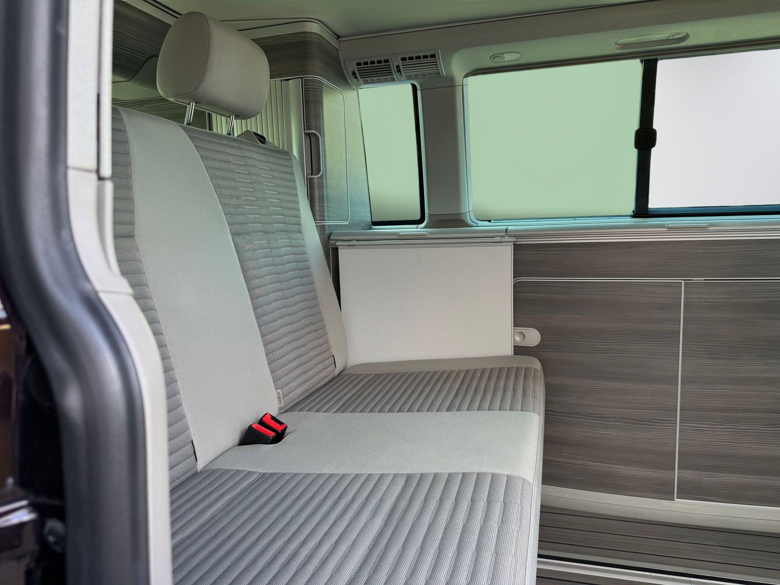 Volkswagen California 2.0 TDI BlueMotion Tech Ocean Camper 4dr Diesel DSG Euro 6 (s/s) (150 ps) 4dr Automatic 2026