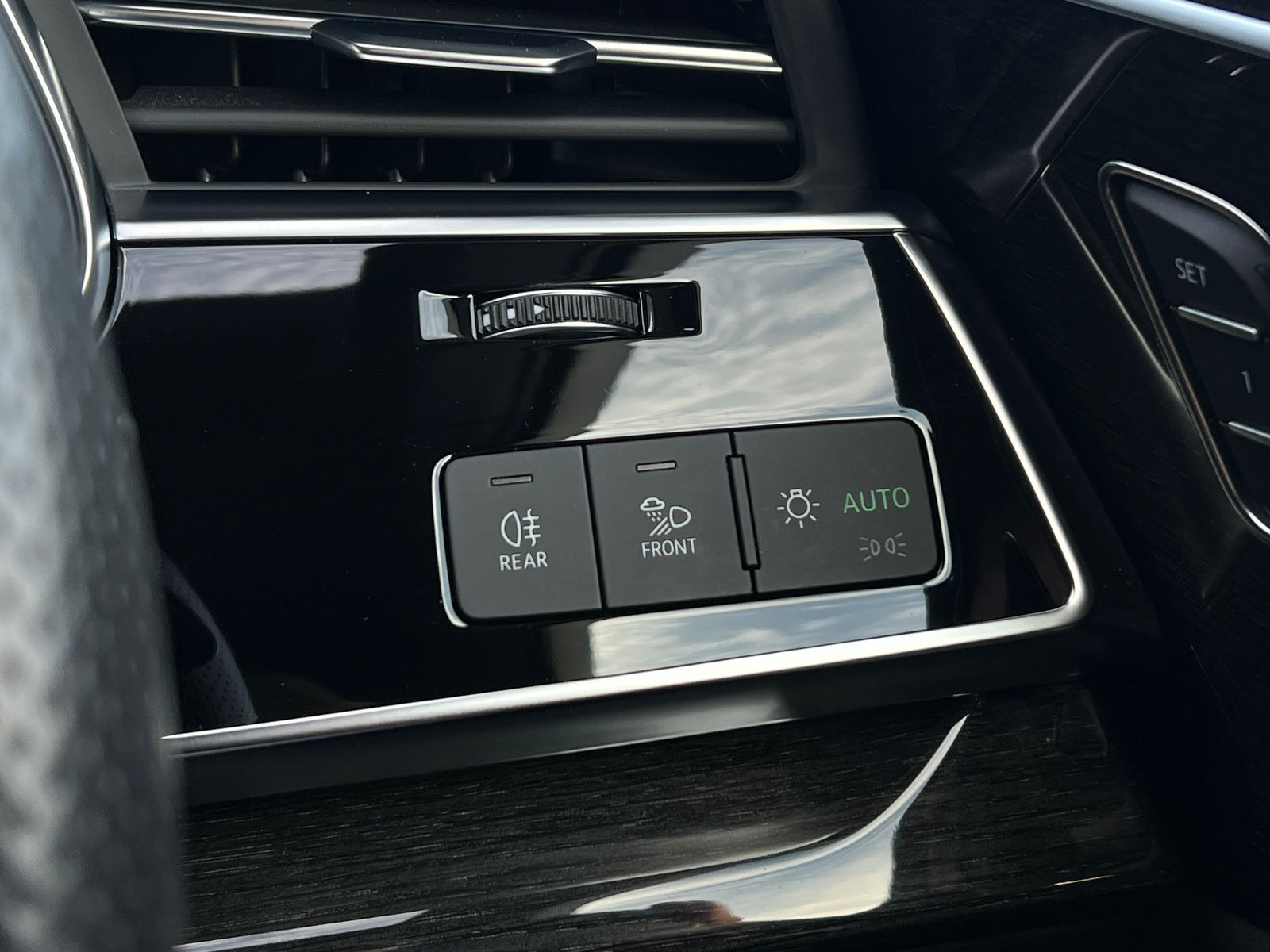 Audi Q7 3.0 TDI V6 45 Black Edition SUV 5dr Diesel Tiptronic quattro Euro 6 (s/s) (231 ps) 5dr Automatic 2026