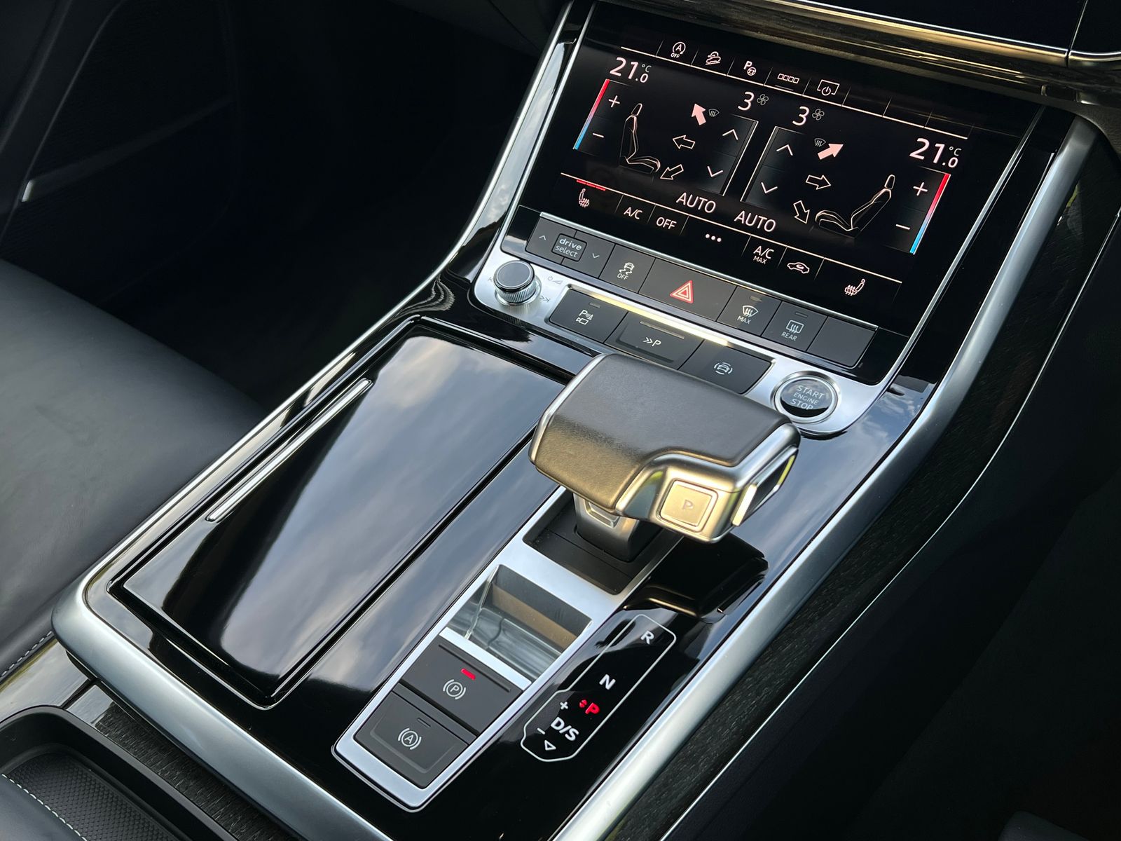 Audi Q7 3.0 TDI V6 45 Black Edition SUV 5dr Diesel Tiptronic quattro Euro 6 (s/s) (231 ps) 5dr Automatic 2026