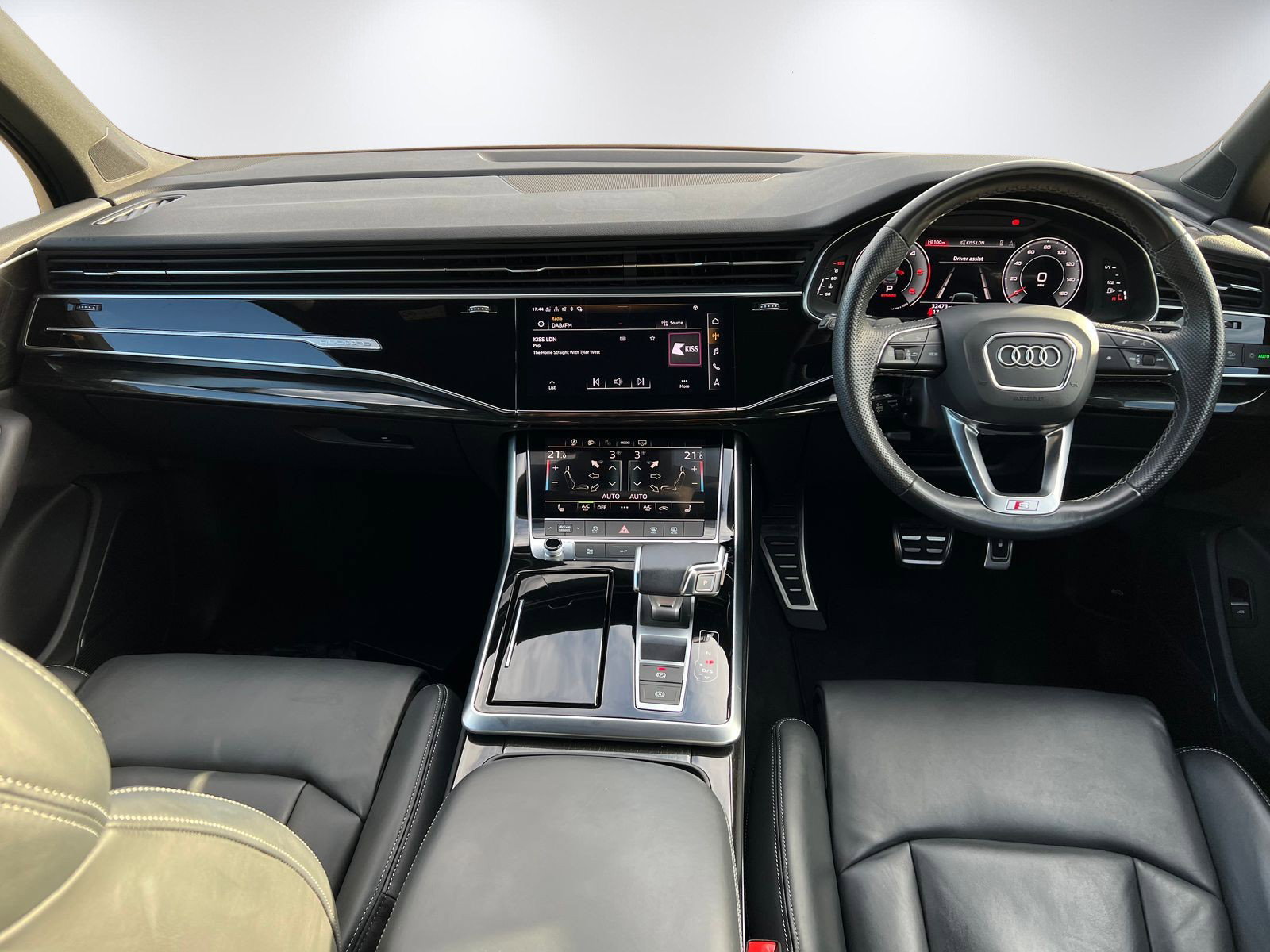Audi Q7 3.0 TDI V6 45 Black Edition SUV 5dr Diesel Tiptronic quattro Euro 6 (s/s) (231 ps) 5dr Automatic 2026
