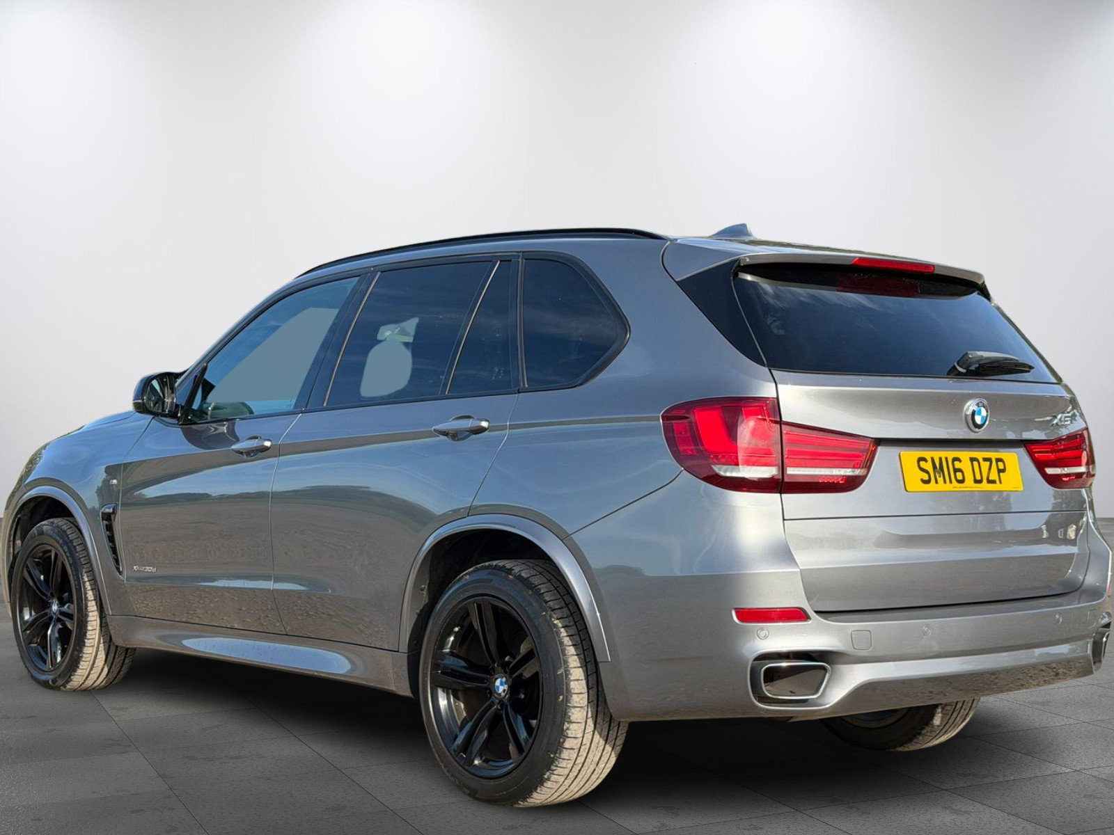 BMW X5 3.0 30d M Sport SUV 5dr Diesel Auto xDrive Euro 6 (s/s) (258 ps) 5dr Automatic 2026