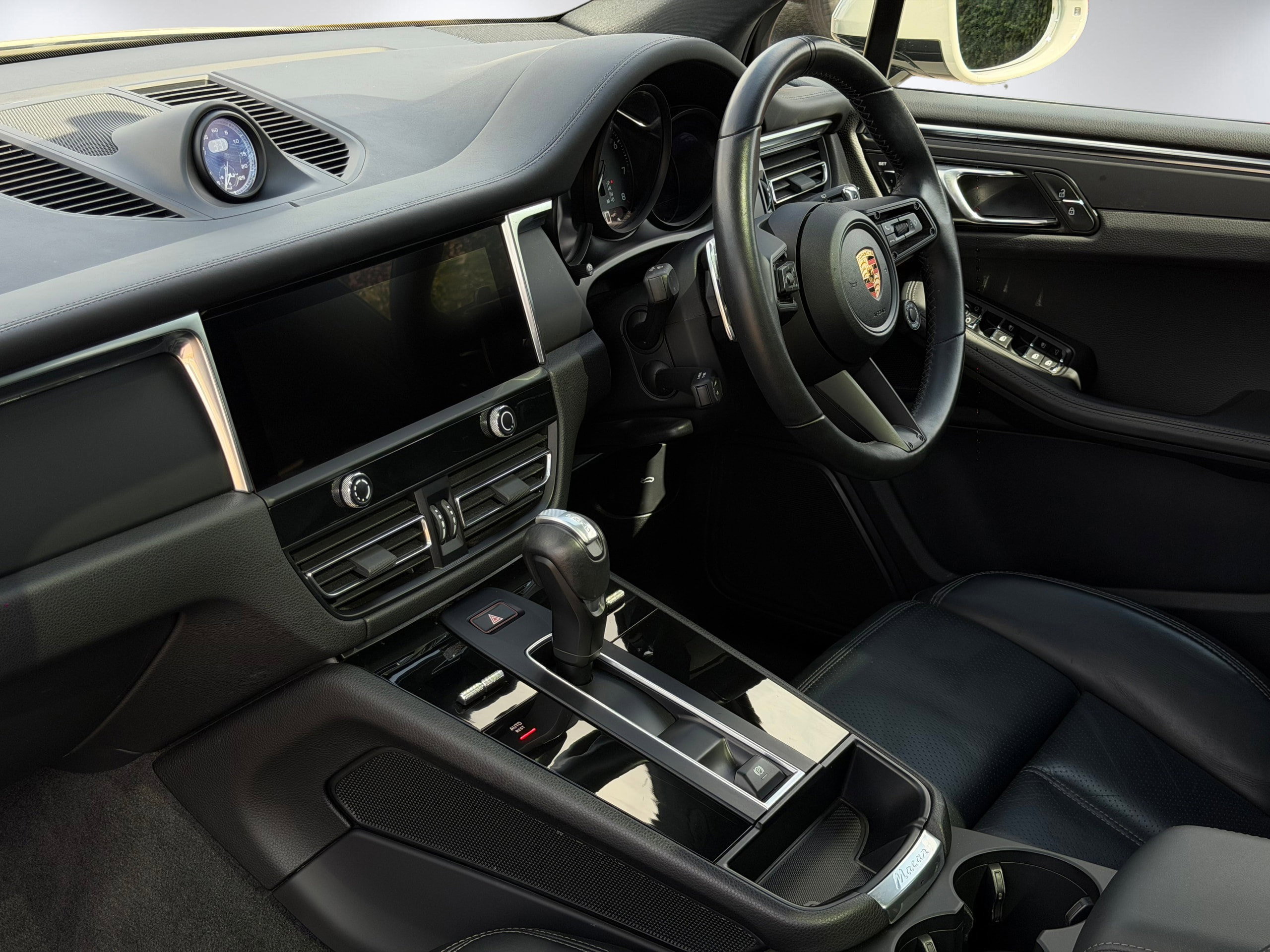 Porsche Macan 2.0T SUV 5dr Petrol PDK 4WD Euro 6 (s/s) (265 ps) 5dr Automatic 2026