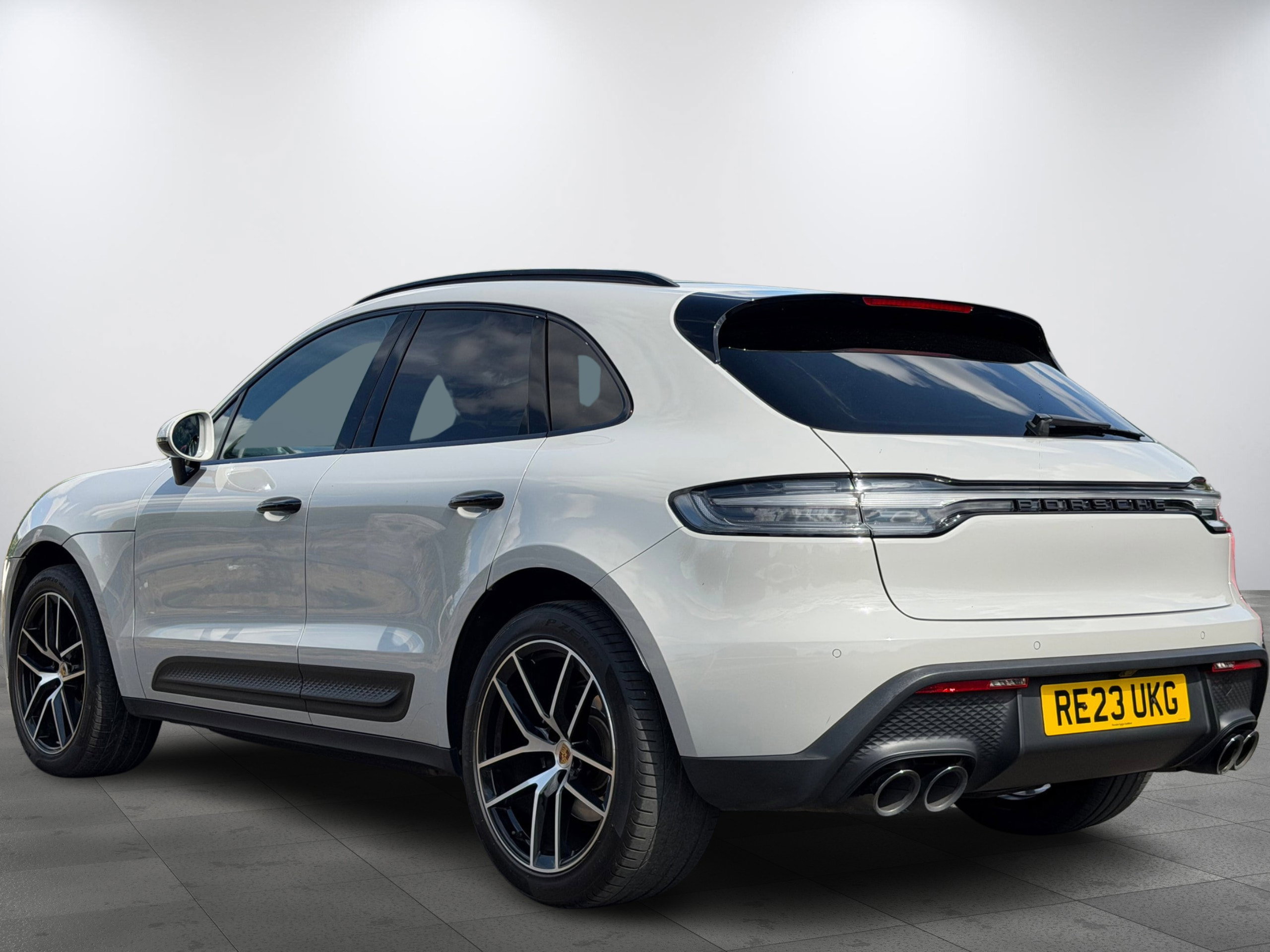 Porsche Macan 2.0T SUV 5dr Petrol PDK 4WD Euro 6 (s/s) (265 ps) 5dr Automatic 2026