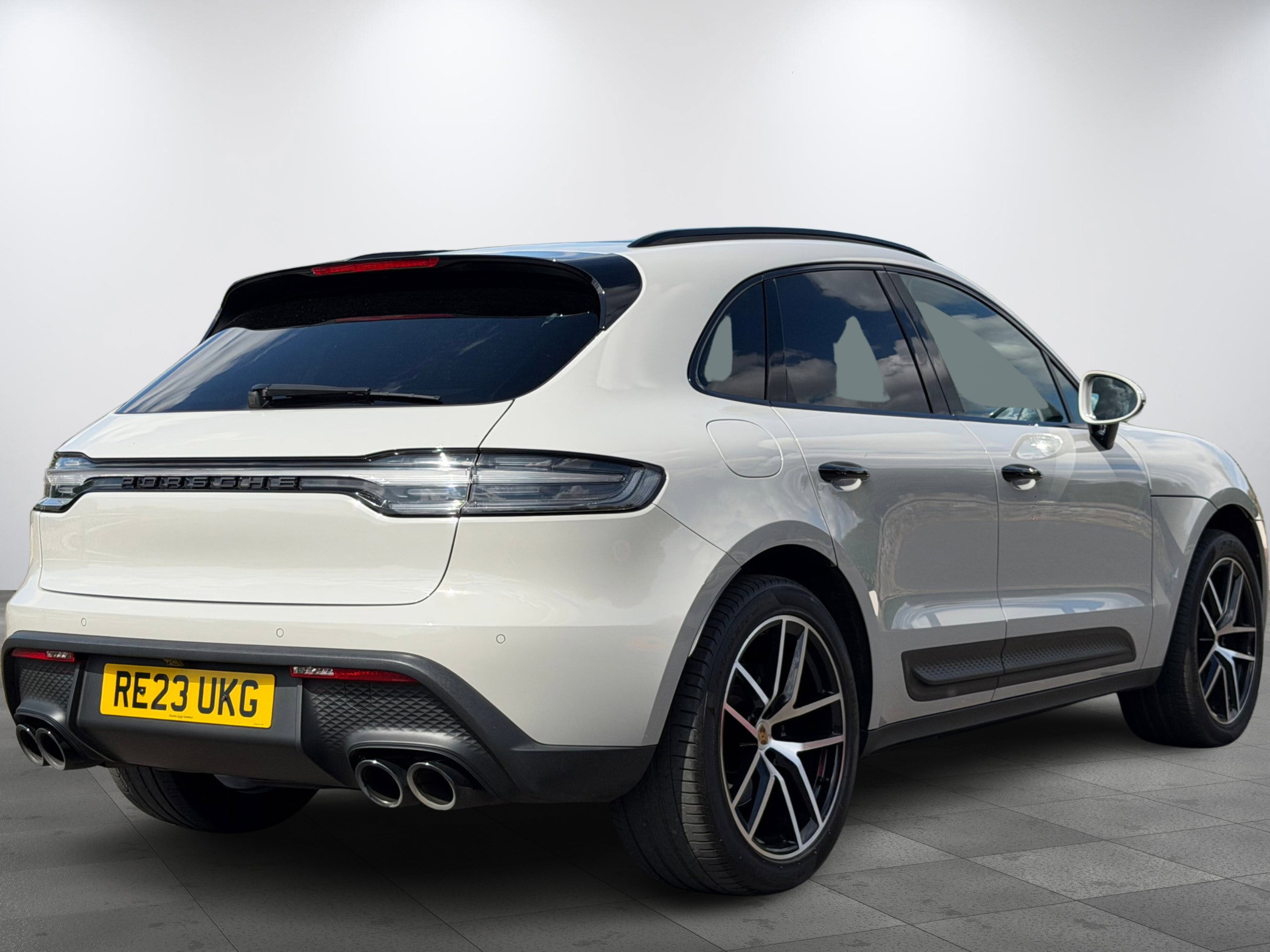 Porsche Macan 2.0T SUV 5dr Petrol PDK 4WD Euro 6 (s/s) (265 ps) 5dr Automatic 2026
