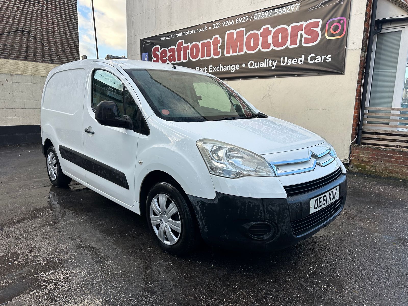 2012 Citroen Berlingo 1.6TD L1625 Enterprise Special Edition Panel