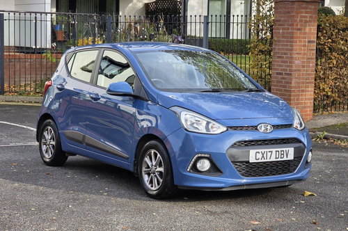 None HYUNDAI I10 1.2 PREMIUM AUTO EURO 6 5DR 5,995... photo