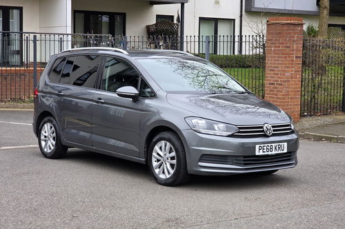 None TOURAN 1.2 TSI SE MPV 5DR PETROL MANUAL EURO 6 S S 110... photo