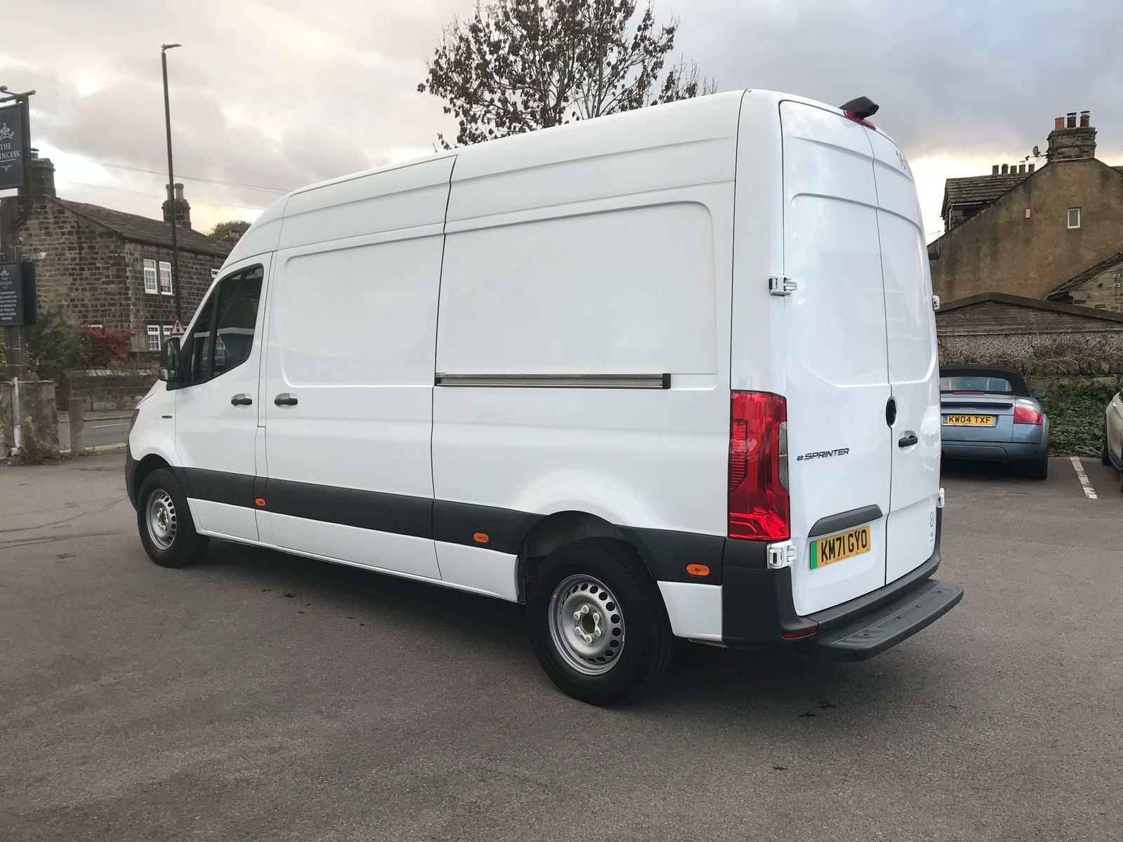 Mercedes-Benz Sprinter eProgressive Electric Automatic Euro 6 (114 bhp) 5dr Automatic 2021
