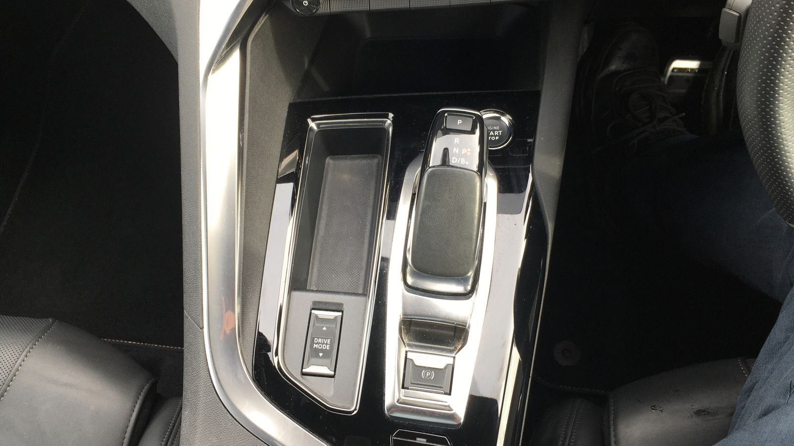 Peugeot 3008 1.6 13.2kWh GT SUV 5dr Petrol Plug-in Hybrid e-EAT 4WD Euro 6 (s/s) (300 ps) 5dr Automatic 2026