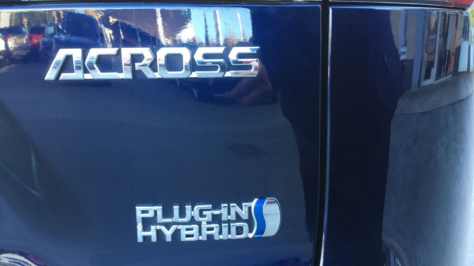 Suzuki Across 2.5L ACross E-Four SUV 5dr Hybrid Automatic Euro 6 (298 bhp) 5dr Automatic 2025