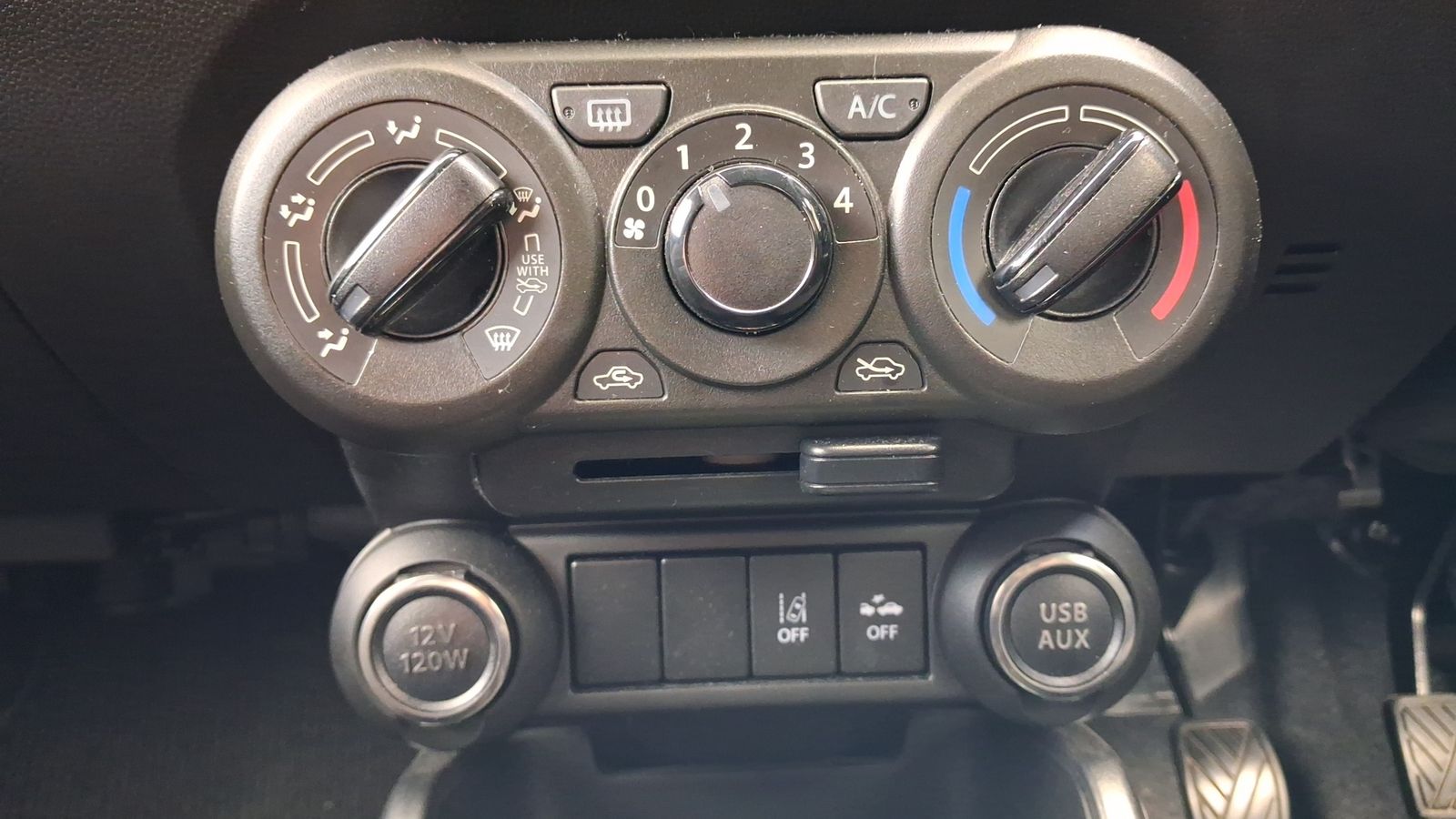 Suzuki Ignis 1.2 Dualjet MHEV SZ-T Hatchback 5dr Petrol Hybrid Manual Euro 6 (s/s) (83 ps) 5dr Manual 2026