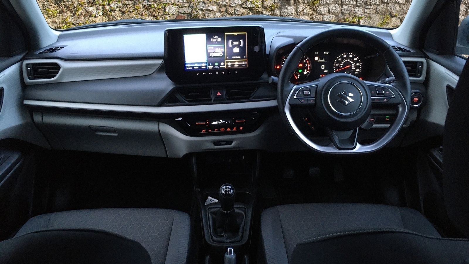 Suzuki Swift 1.2 MHEV Motion Hatchback 5dr Petrol Hybrid Manual Euro 6 (s/s) (82 ps) 5dr Manual 2026