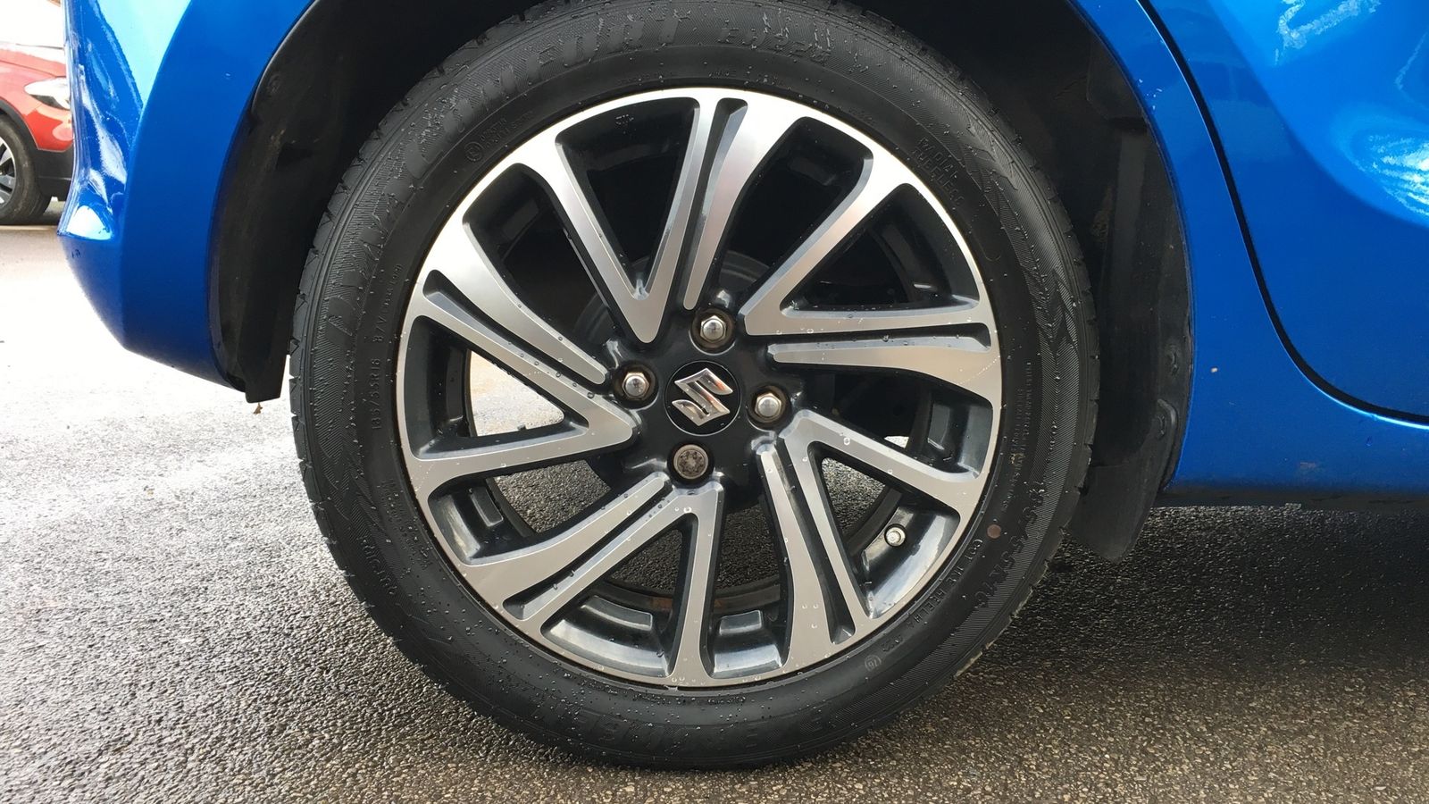 Suzuki Swift 1.2L SZ-l DualJet MHEV Hatchback 5dr Hybrid Manual Euro 6 (82 bhp) 5dr Manual 2025