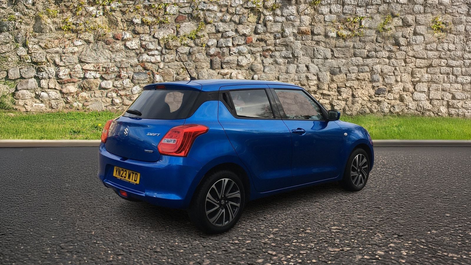 Suzuki Swift 1.2L SZ-l DualJet MHEV Hatchback 5dr Hybrid Manual Euro 6 (82 bhp) 5dr Manual 2025