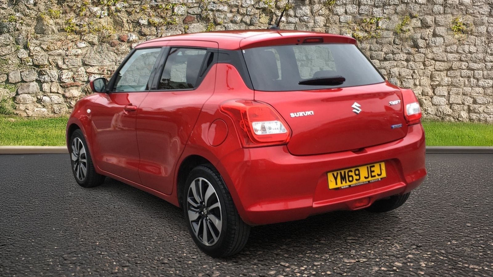 Suzuki Swift 1.2L SZ-T DualJet SHVS Hatchback 5dr Hybrid Manual Euro 6 (89 bhp) 5dr Manual 2025