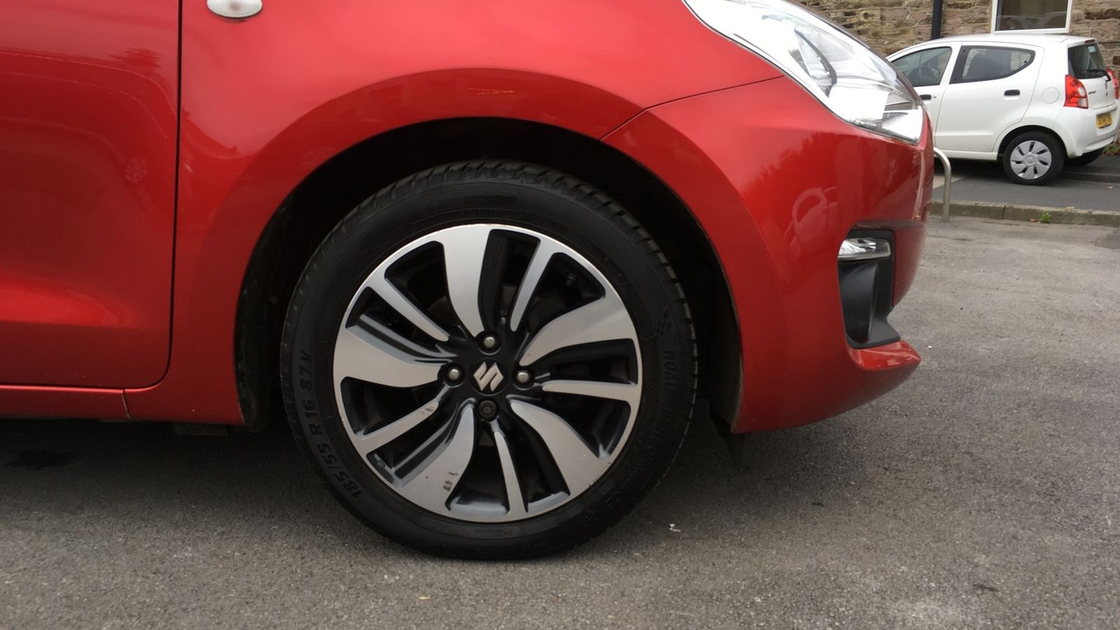 Suzuki Swift 1.2L SZ-T DualJet SHVS Hatchback 5dr Hybrid Manual Euro 6 (89 bhp) 5dr Manual 2025