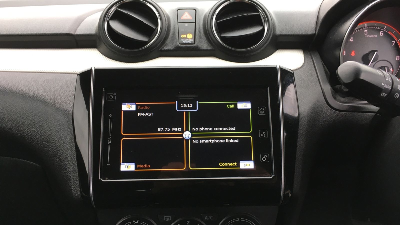 Suzuki Swift 1.2L SZ-T DualJet SHVS Hatchback 5dr Hybrid Manual Euro 6 (89 bhp) 5dr Manual 2025