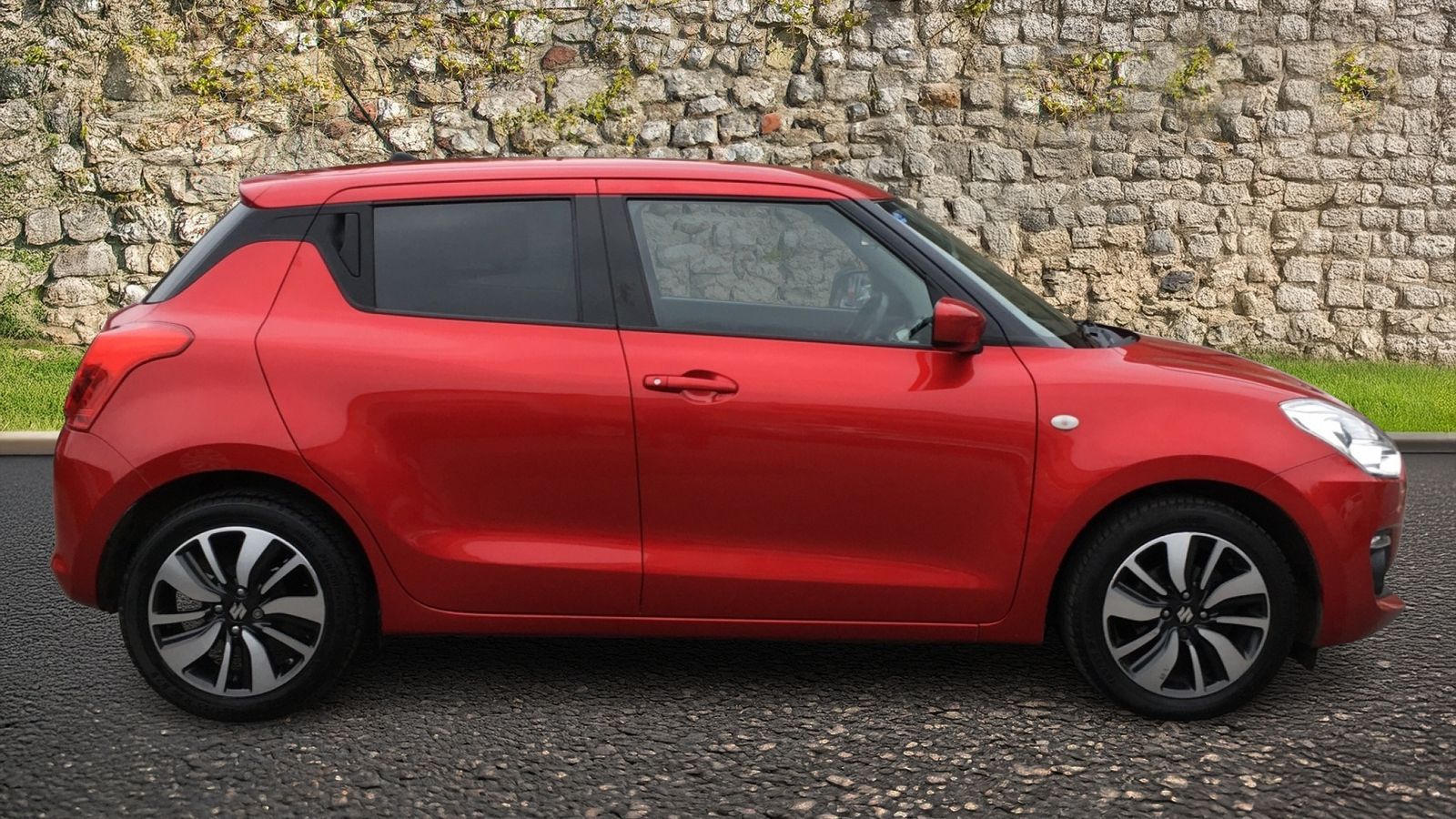 Suzuki Swift 1.2L SZ-T DualJet SHVS Hatchback 5dr Hybrid Manual Euro 6 (89 bhp) 5dr Manual 2025