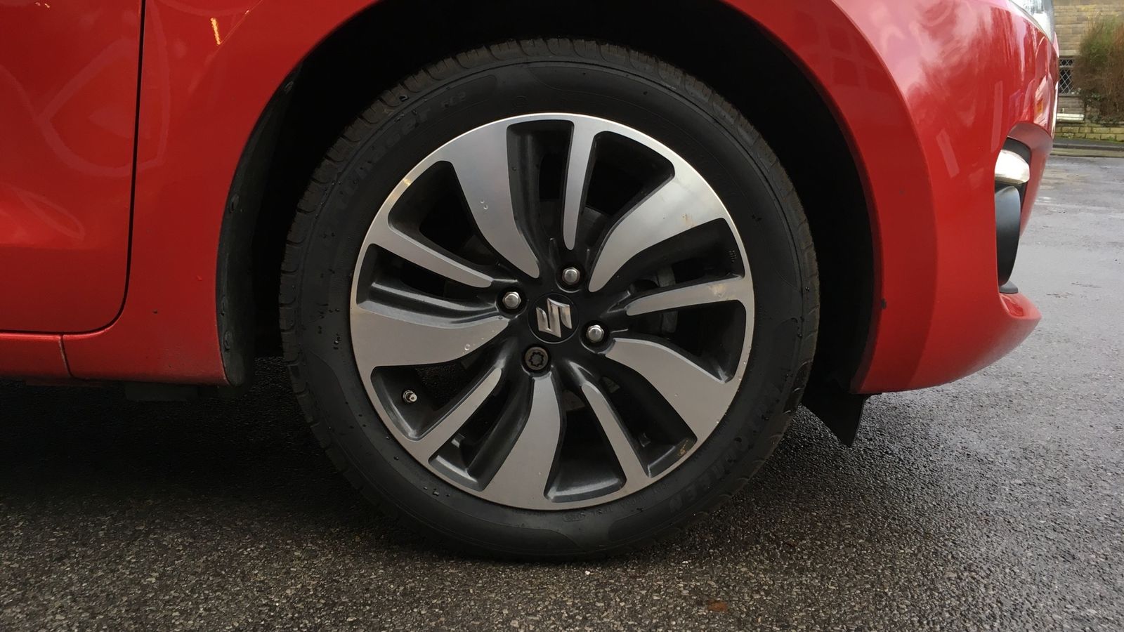 Suzuki Swift 1.2L SZ-T DualJet SHVS Hatchback 5dr Hybrid Manual Euro 6 (89 bhp) 5dr Manual 2025