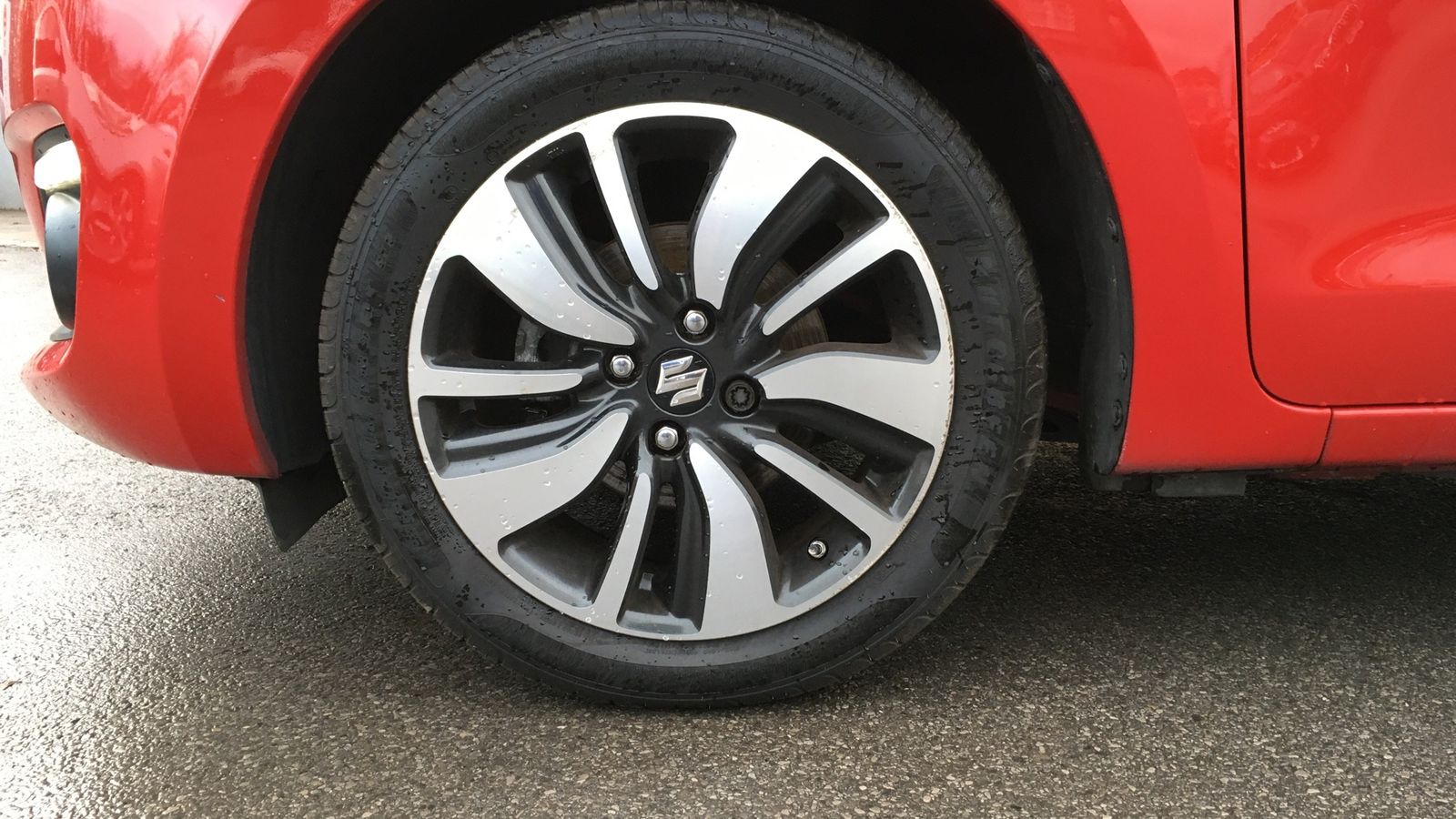 Suzuki Swift 1.2L SZ-T DualJet SHVS Hatchback 5dr Hybrid Manual Euro 6 (89 bhp) 5dr Manual 2025