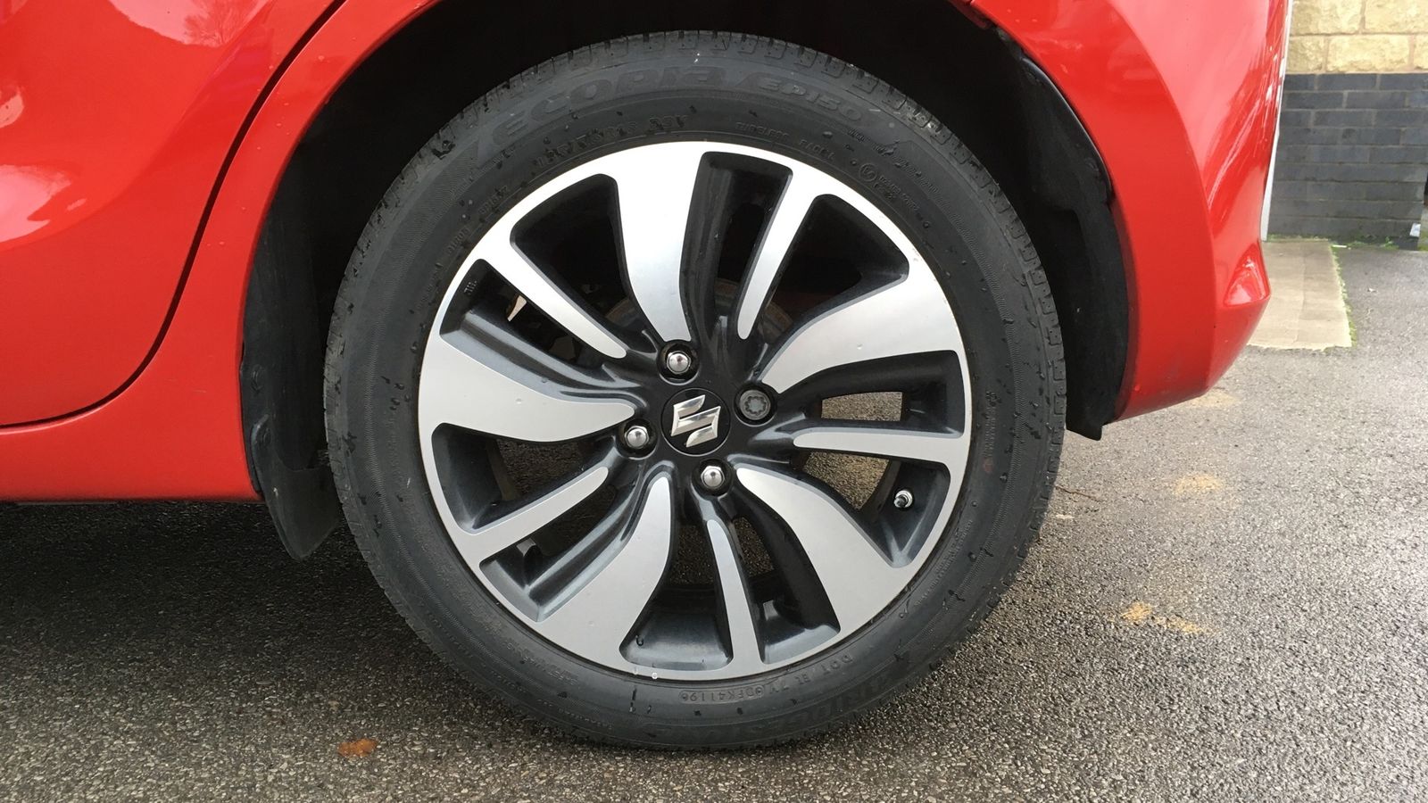 Suzuki Swift 1.2L SZ-T DualJet SHVS Hatchback 5dr Hybrid Manual Euro 6 (89 bhp) 5dr Manual 2025