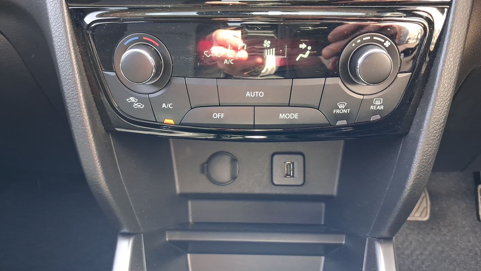 Suzuki Vitara 1.4 Boosterjet MHEV SZ-T SUV 5dr Petrol Hybrid Manual ALLGRIP Euro 6 (s/s) (129 ps) 5dr Manual 2026