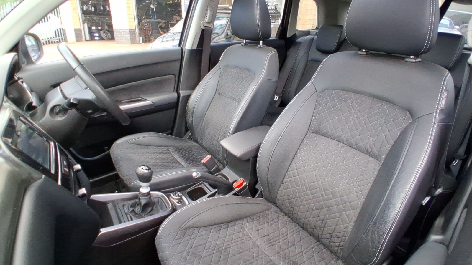 Suzuki Vitara 1.4 Boosterjet MHEV SZ5 SUV 5dr Petrol Hybrid Manual ALLGRIP Euro 6 (s/s) (129 ps) 5dr Manual 2026
