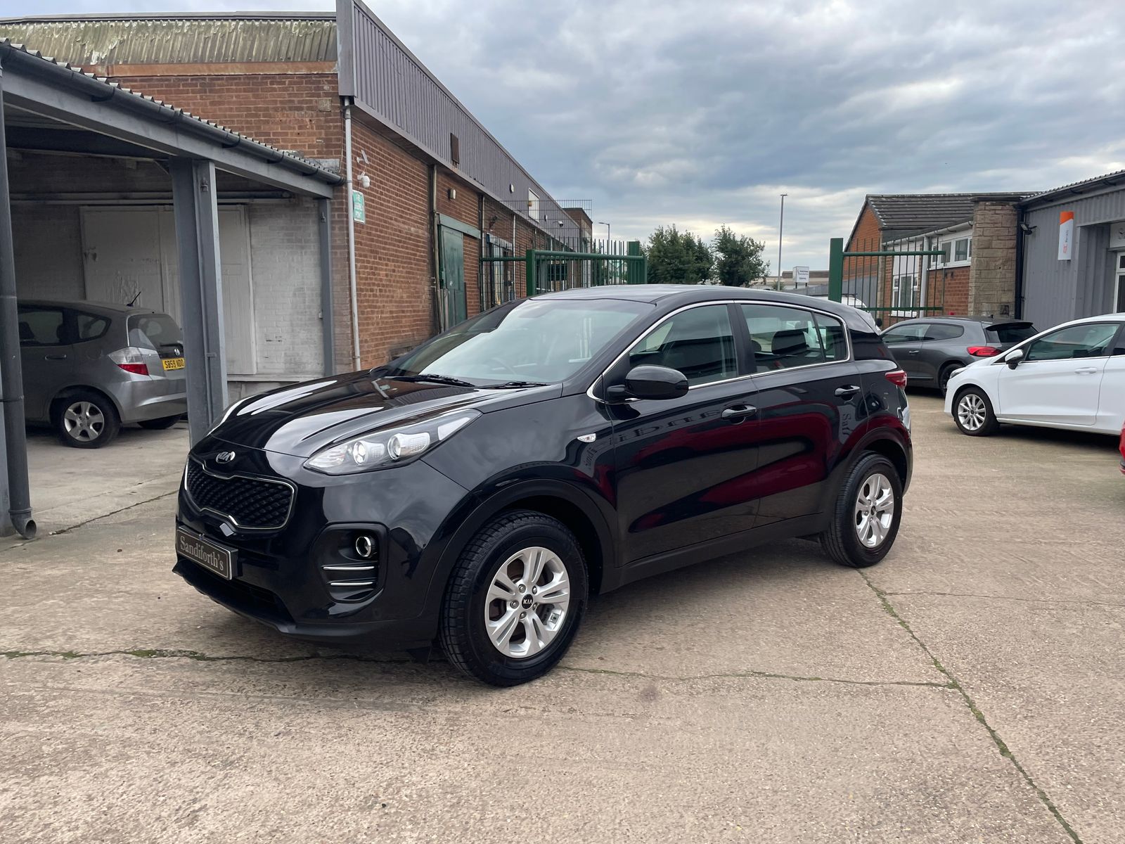 Kia Sportage 1.6 GDi 1 SUV 5dr Petrol Manual Euro 6 (s/s) (130 bhp) 1 Former Keeper From New,  5dr Manual 2017