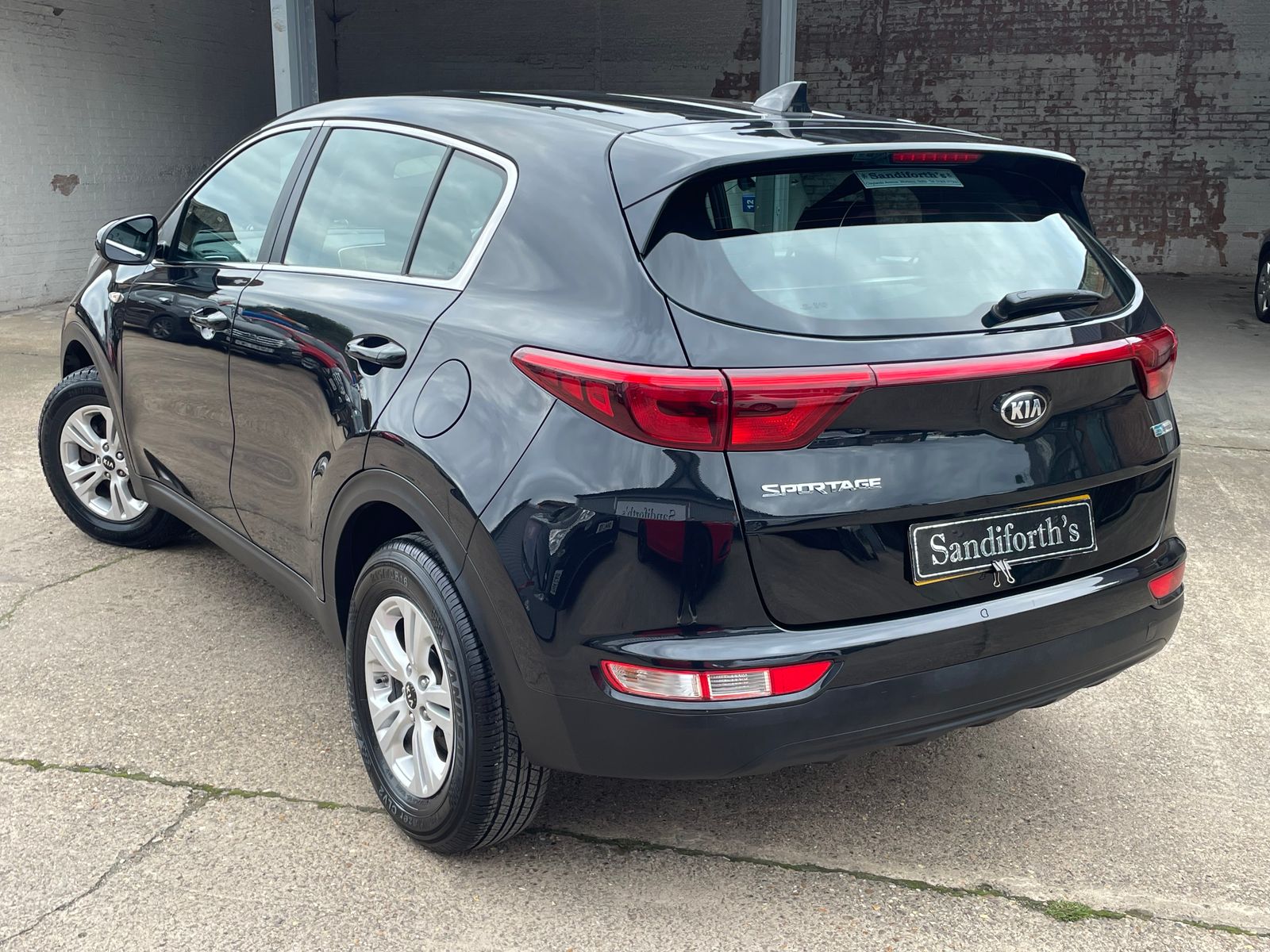 Kia Sportage 1.6 GDi 1 SUV 5dr Petrol Manual Euro 6 (s/s) (130 bhp) 1 Former Keeper From New,  5dr Manual 2017
