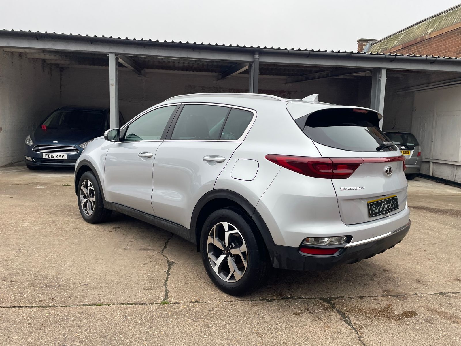 Kia Sportage 1.6 GDi 2 GPF SUV 5dr Petrol Manual Euro 6 (s/s) (130 bhp) 5dr Manual 2022