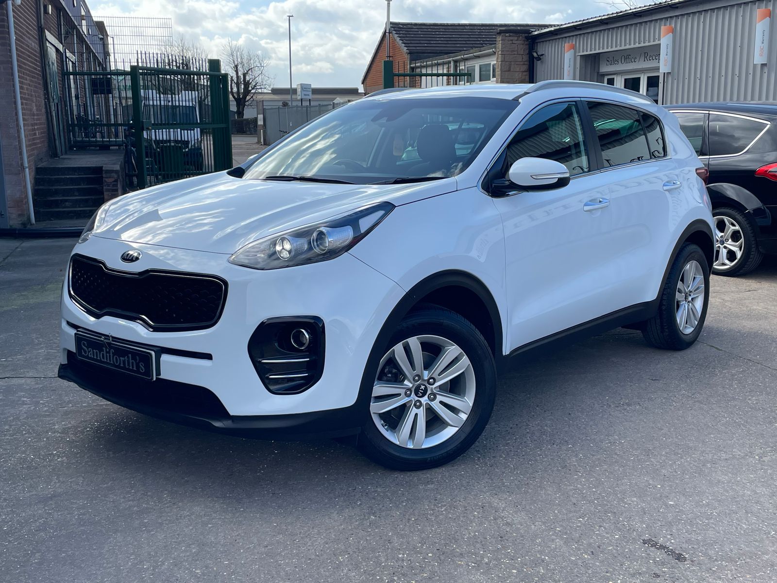 Kia Sportage 1.6 GDi 2 SUV 5dr Petrol Manual Euro 6 (s/s) (130 bhp) 5dr Manual 2017