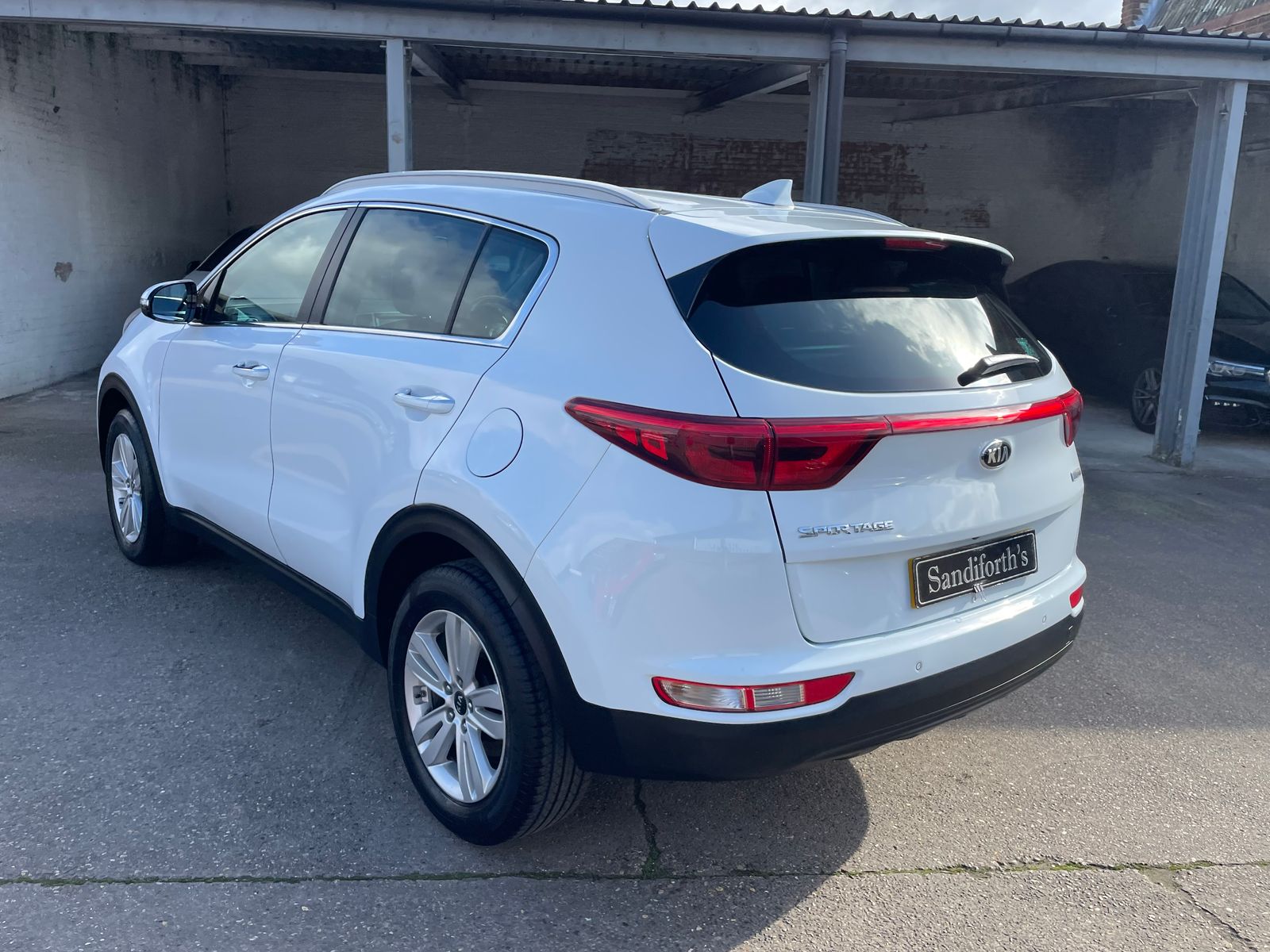 Kia Sportage 1.6 GDi 2 SUV 5dr Petrol Manual Euro 6 (s/s) (130 bhp) 5dr Manual 2017